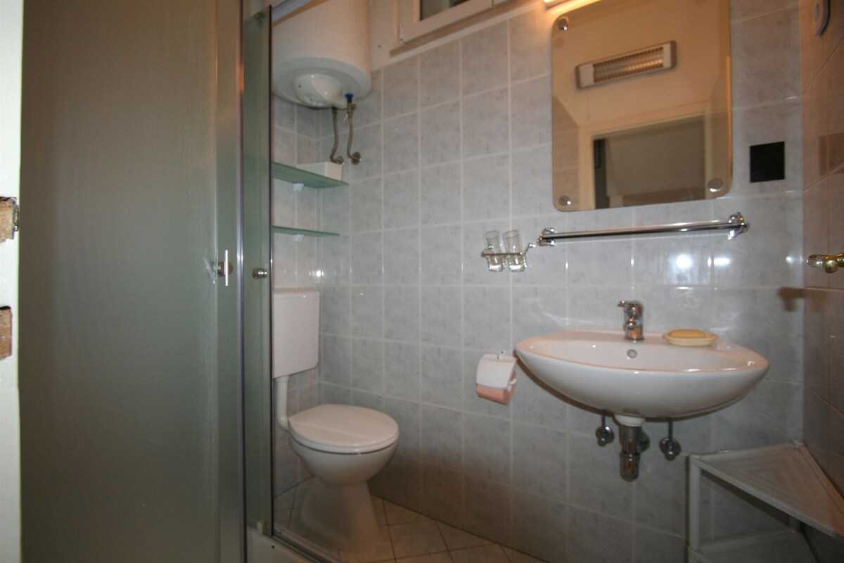 Apartment Stazić (35984-A1)