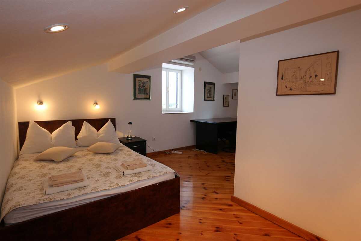 Apartment Stazić (35984-A1)