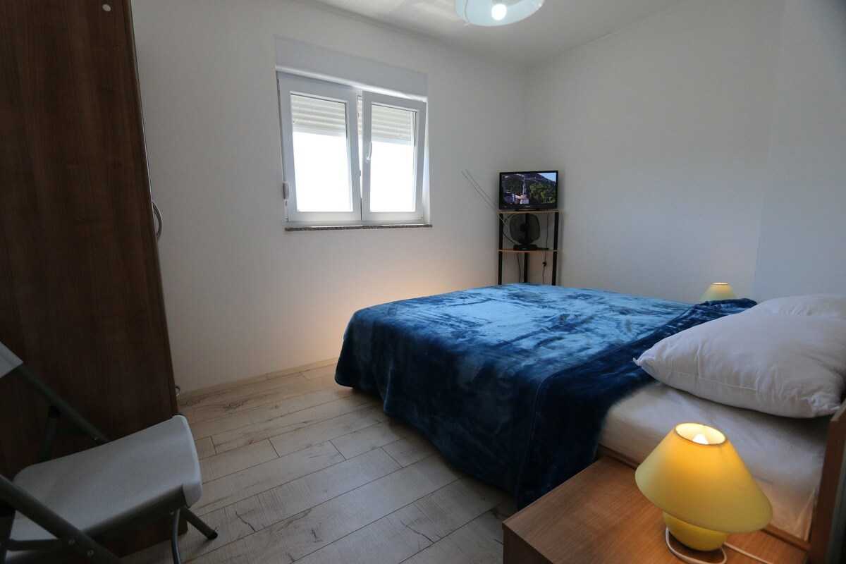 Apartment Saramandic (49858-A1)