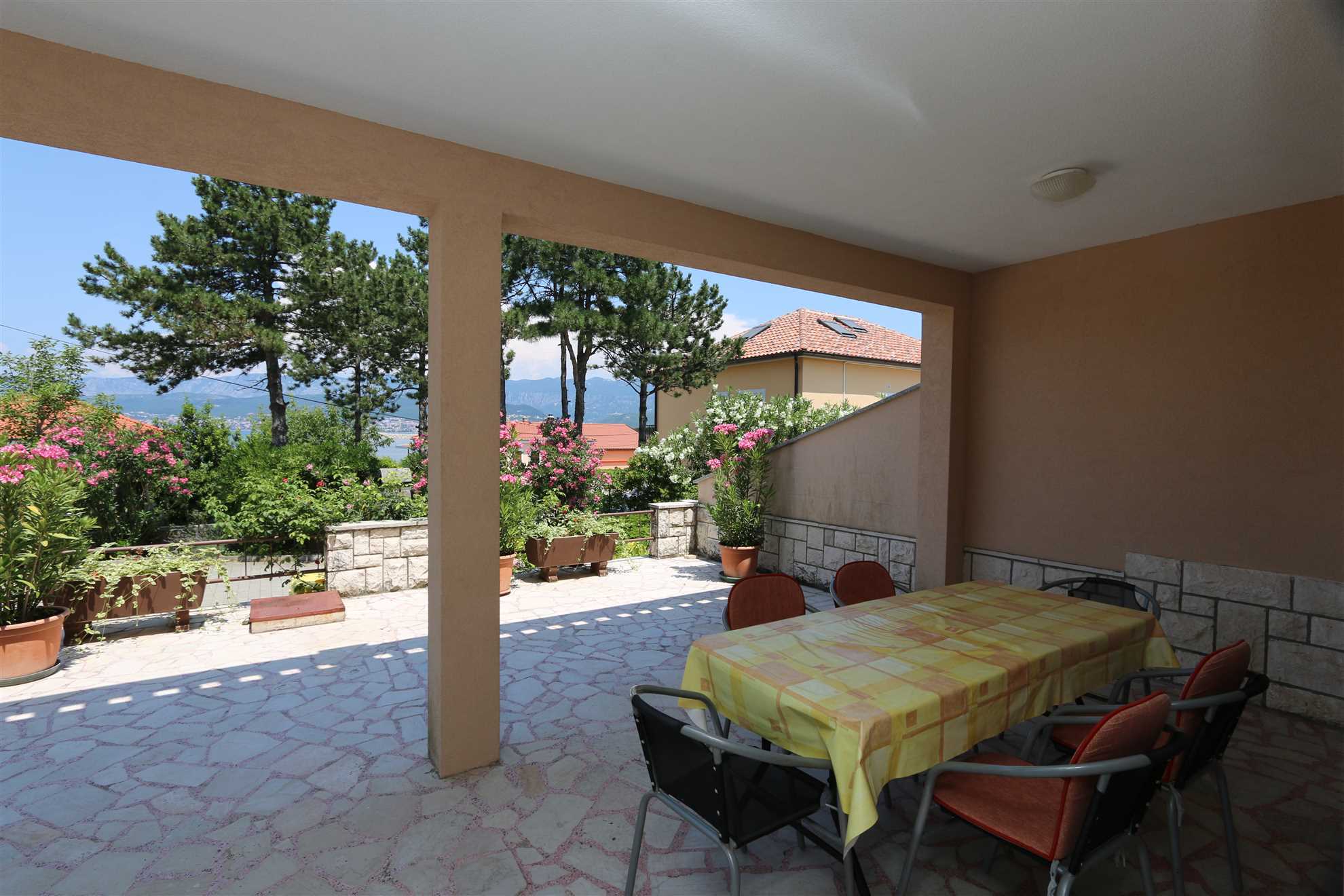 Apartment Grskovic G. Jesenovica (60242-A2)