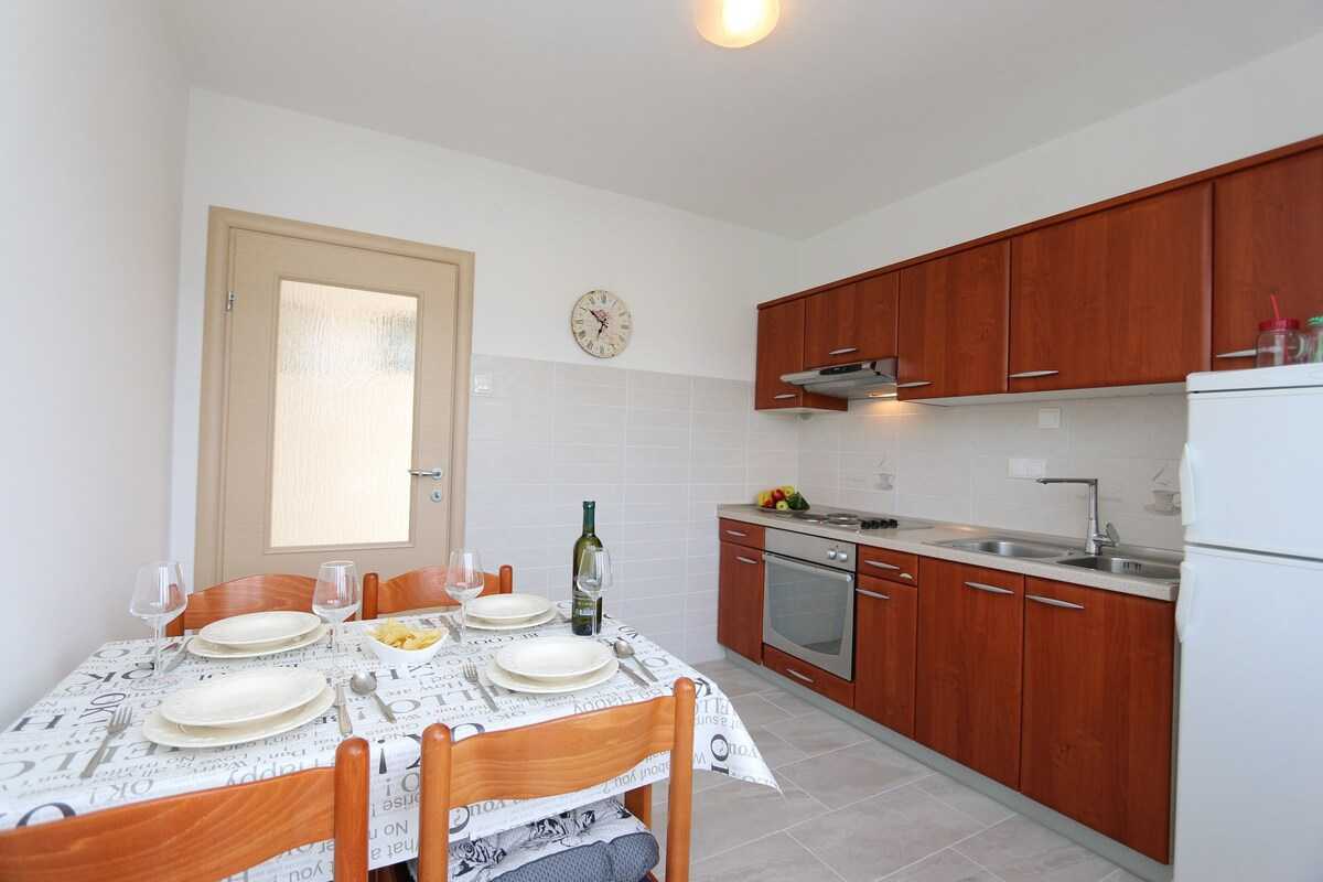Apartment Sucic Slavica (60251-A2)