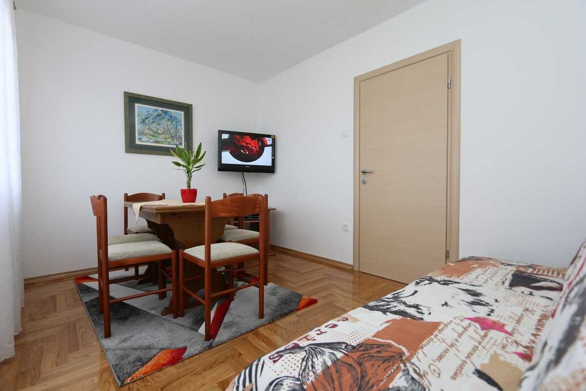 Apartment Sucic Slavica (60251-A2)