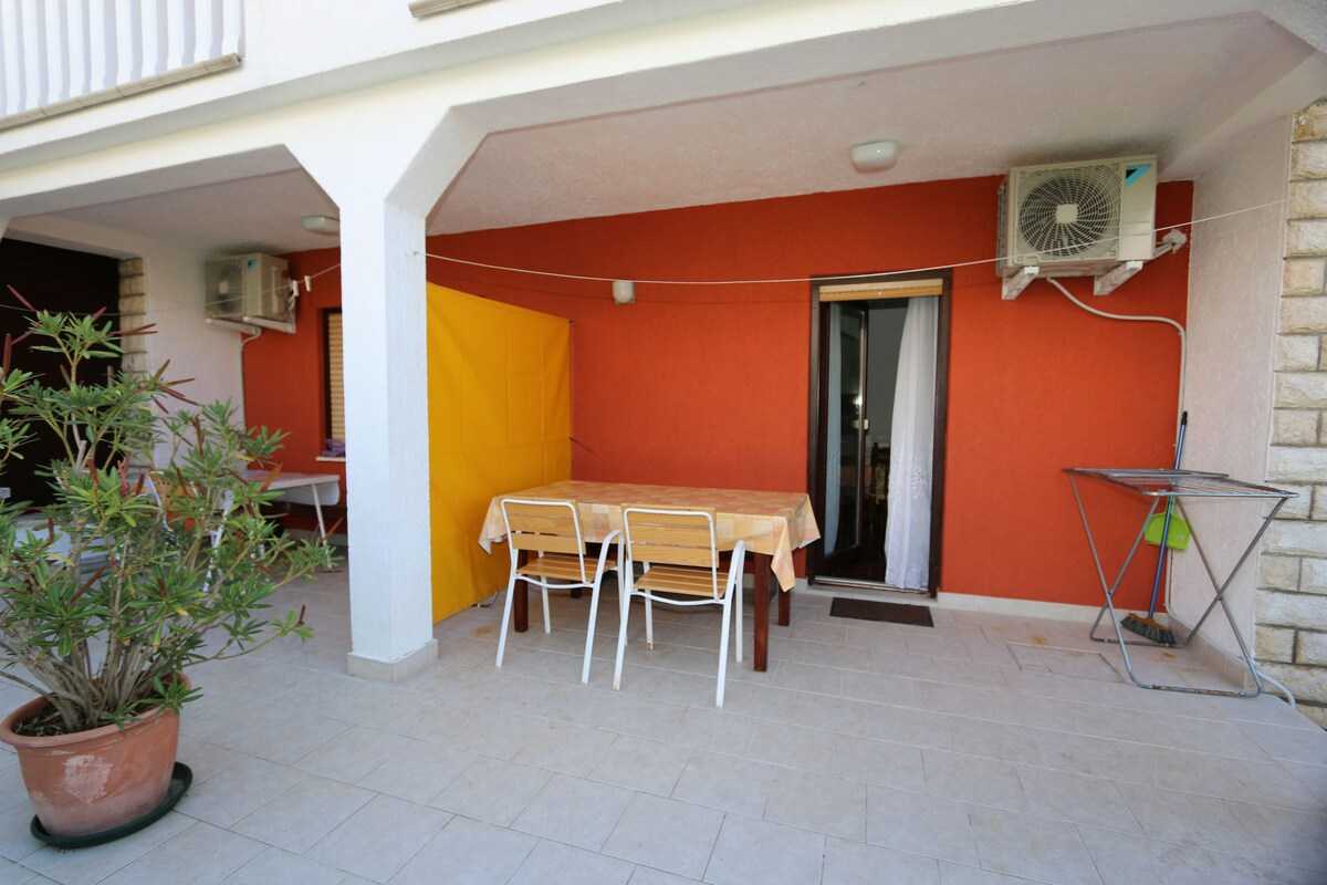 Apartment Grskovic G. Setaliste (60252-A2)