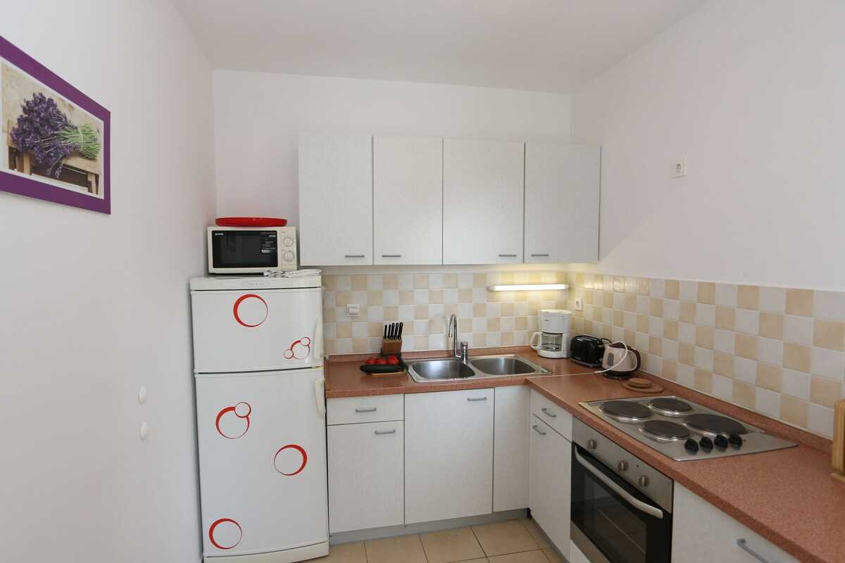 Apartment Nina (97011-A1)