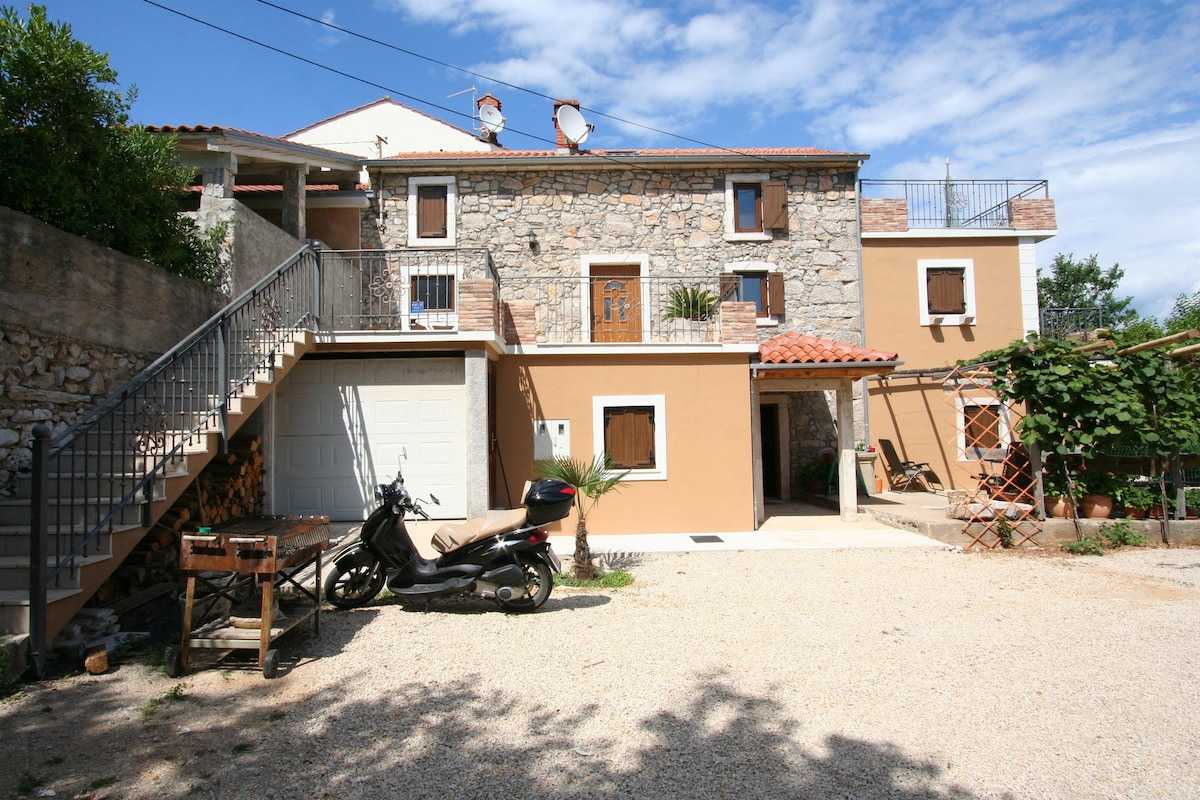 TOUR - Apartment Ervin - Family Tour 5h
