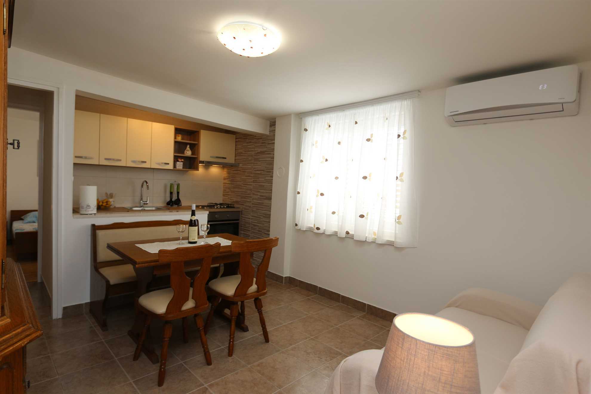 Apartment Kirinčić Ivan 60269-A1
