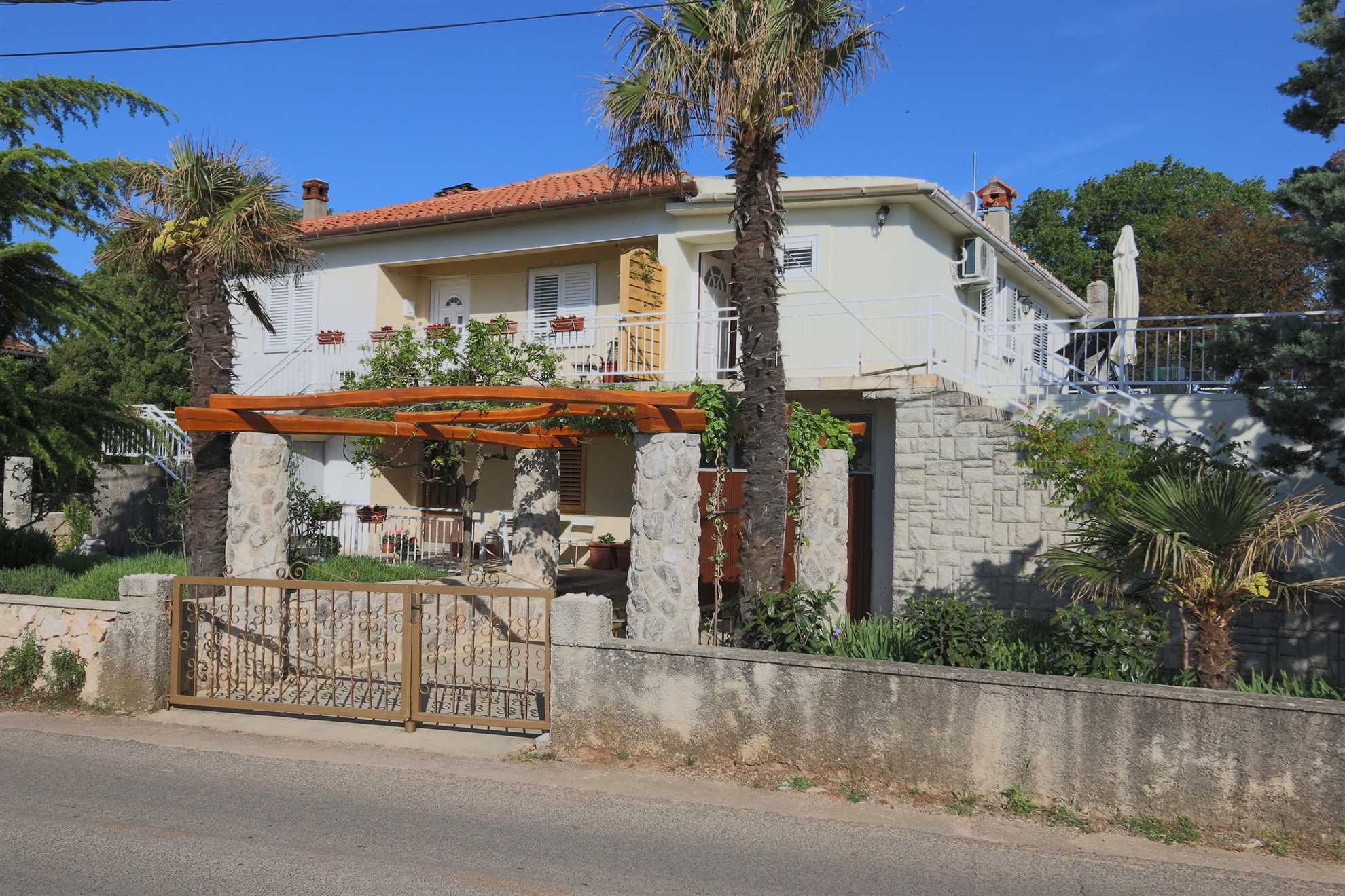 Apartment Kirinčić Ivan 60269-A1