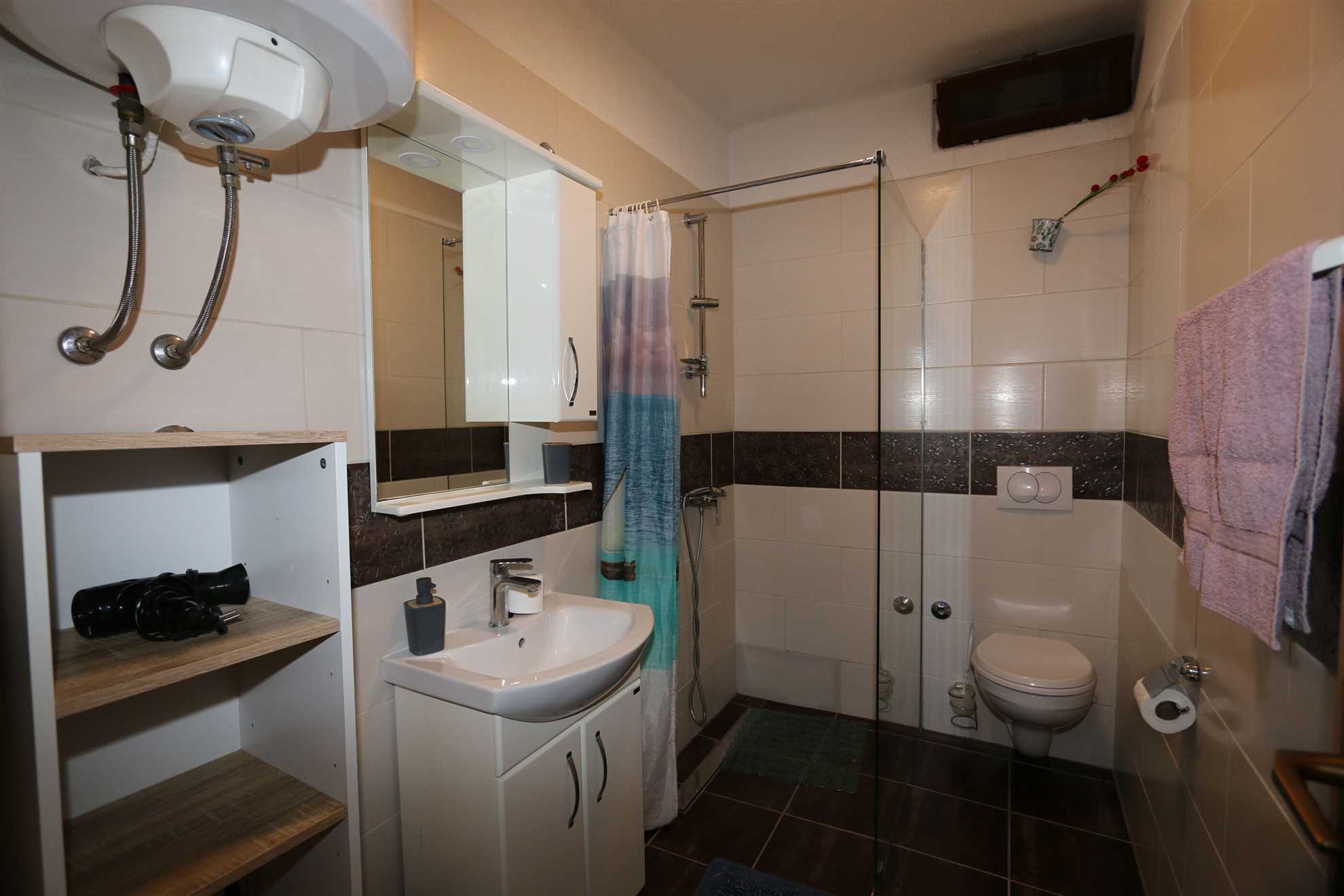 Apartments KIRINČIĆ ANTON 60264-A1