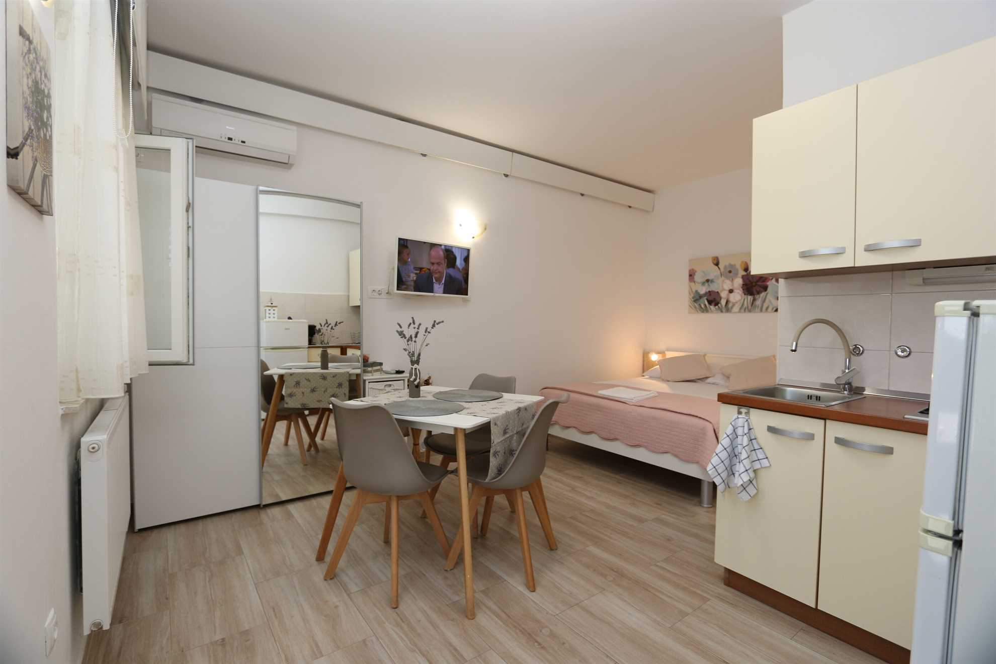 Apartments Trubic Gauta 10066-A2