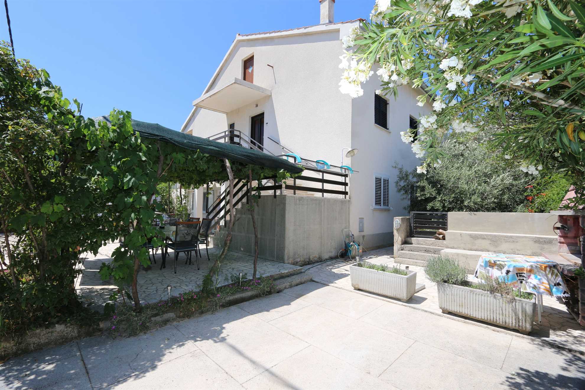 Apartments Trubic Gauta 10066-A2