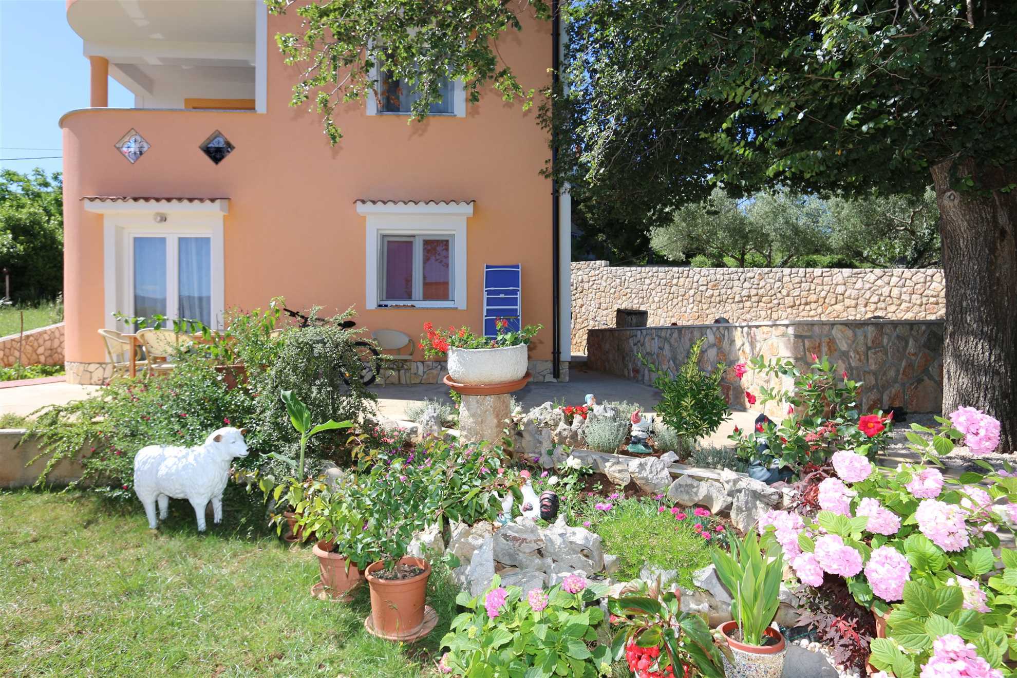 Apartment Mahmutovic Fadil 10001-A1