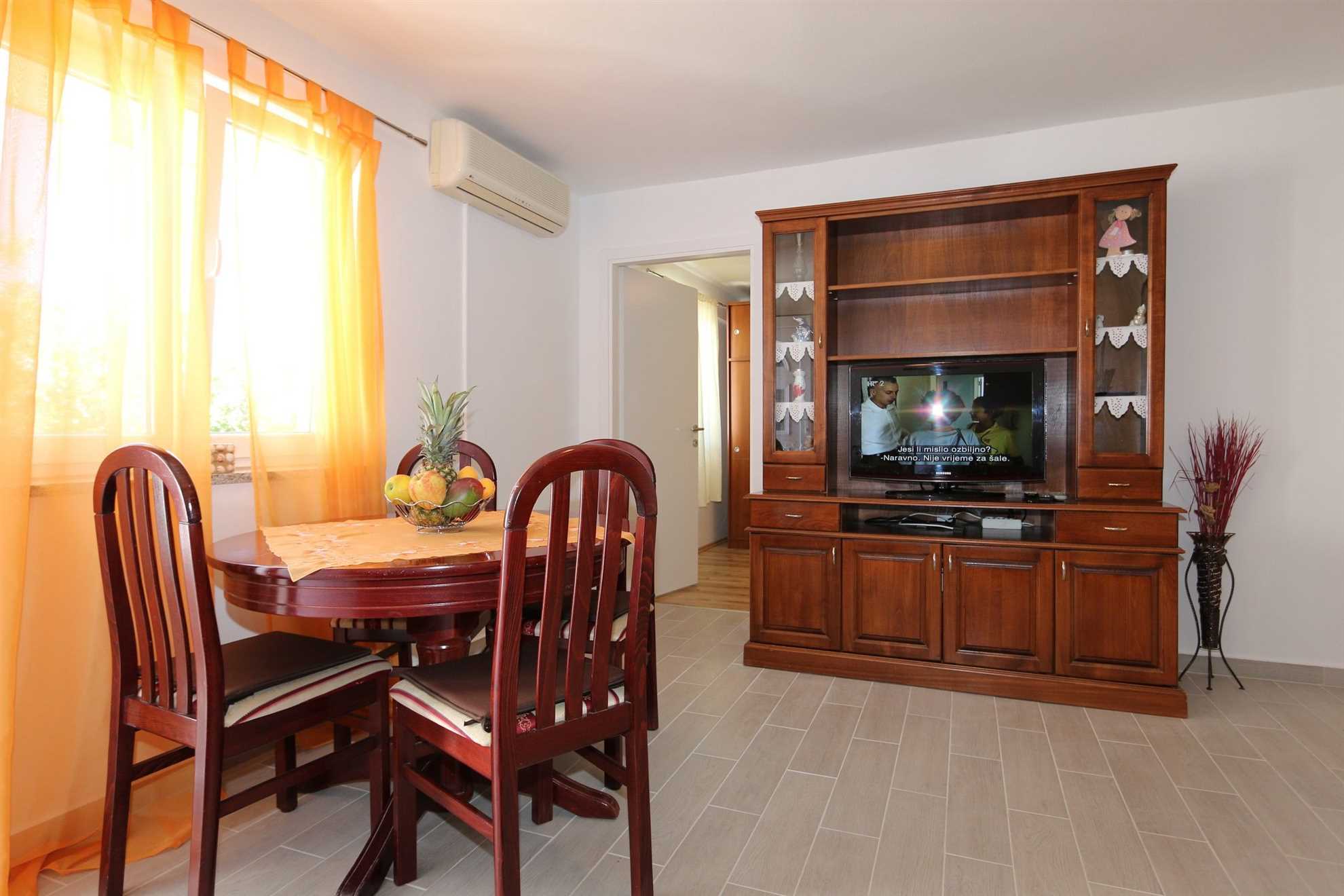 Apartments Mahmutović Fehima 10017-A2