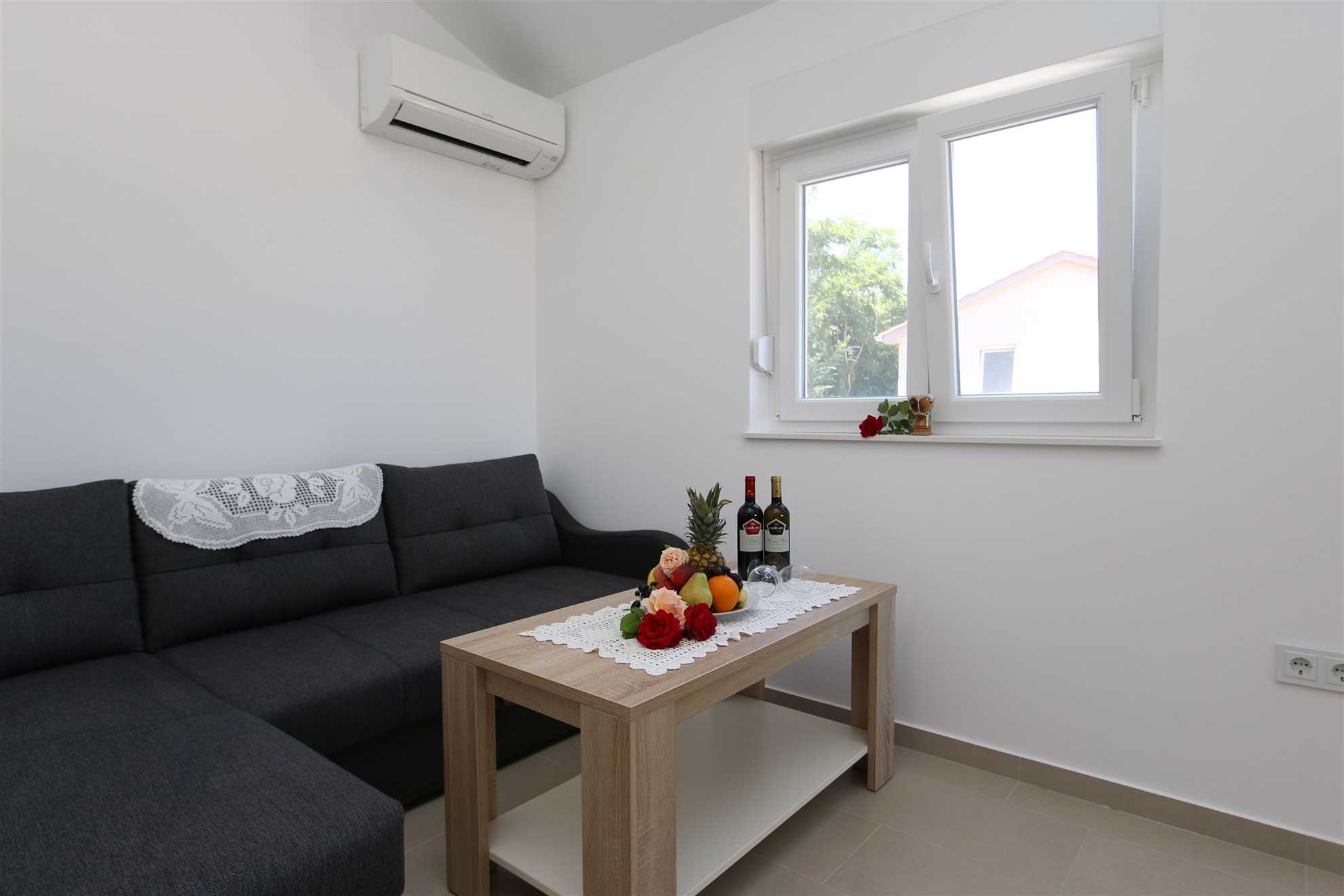 Apartments Maric-Hlapa 10015-A4