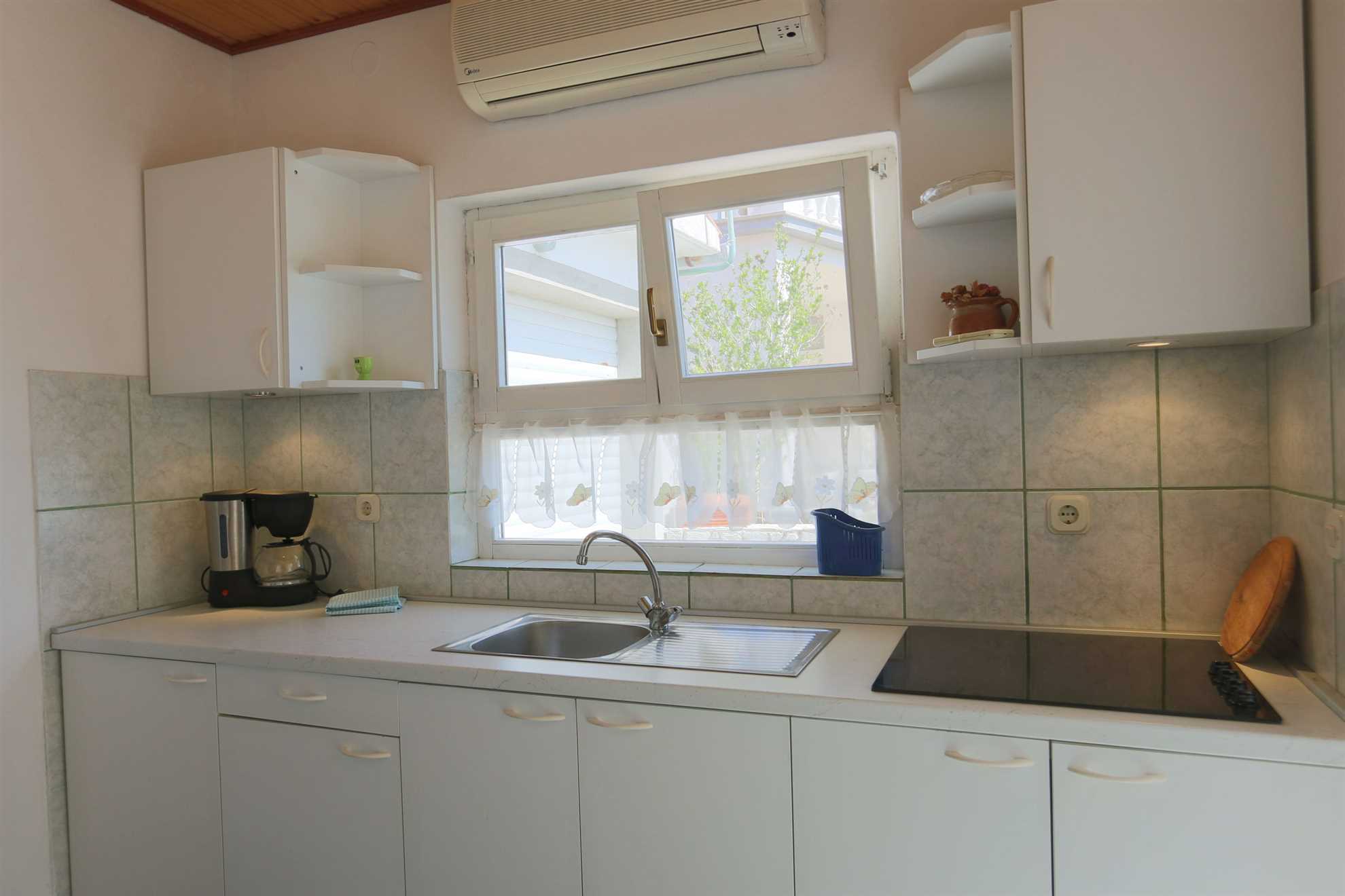 Apartments Morozin 60258-A1