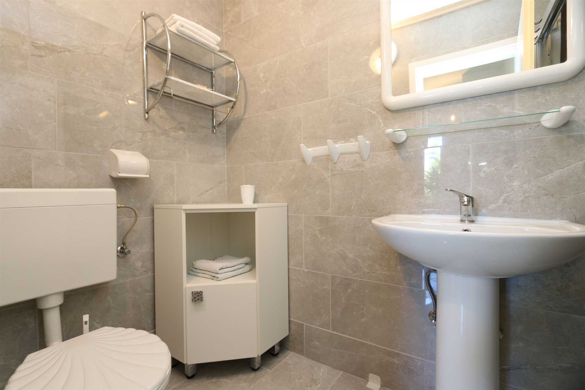 Apartments Morozin 60258-A2