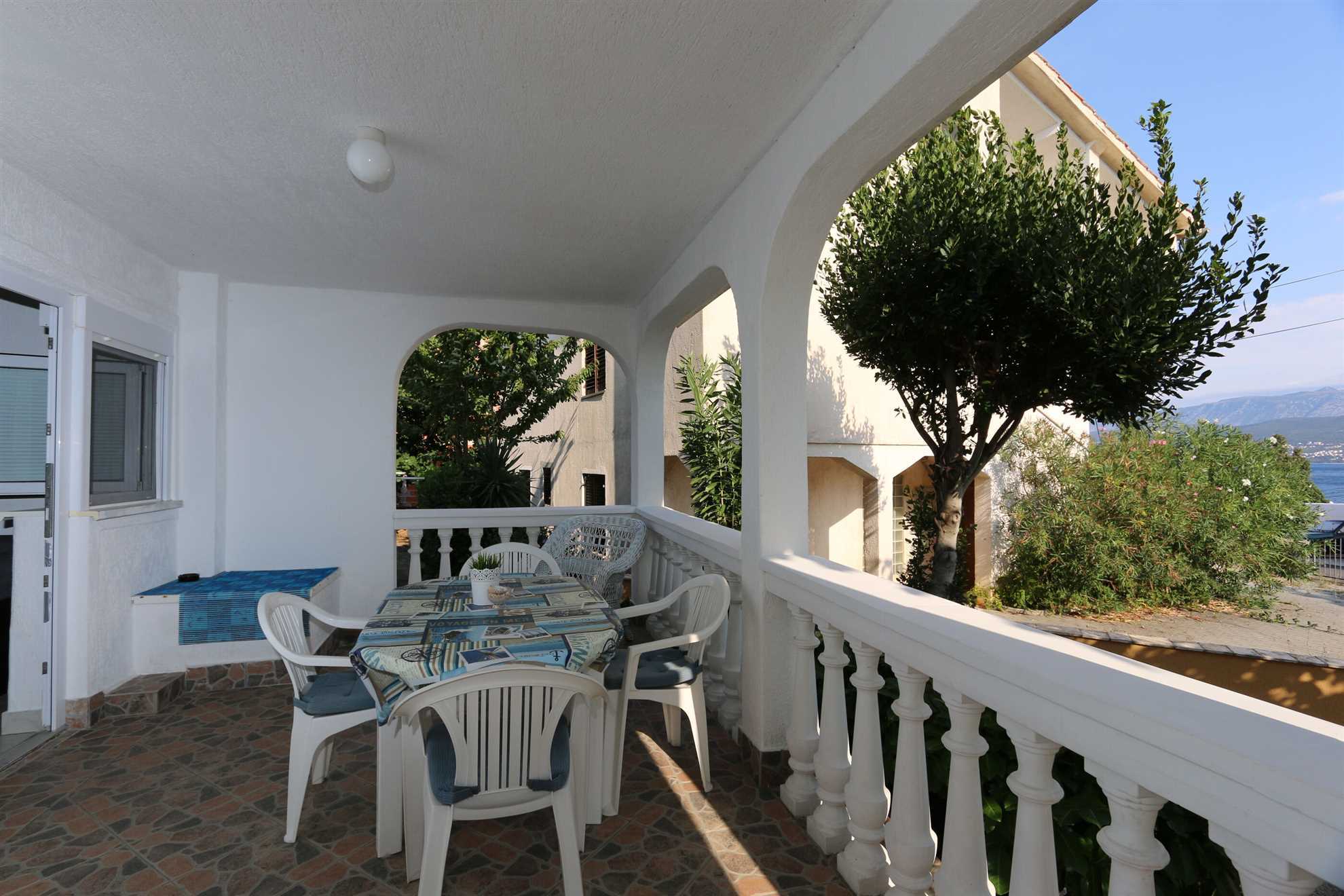 Apartments Nadenic 10065-A1
