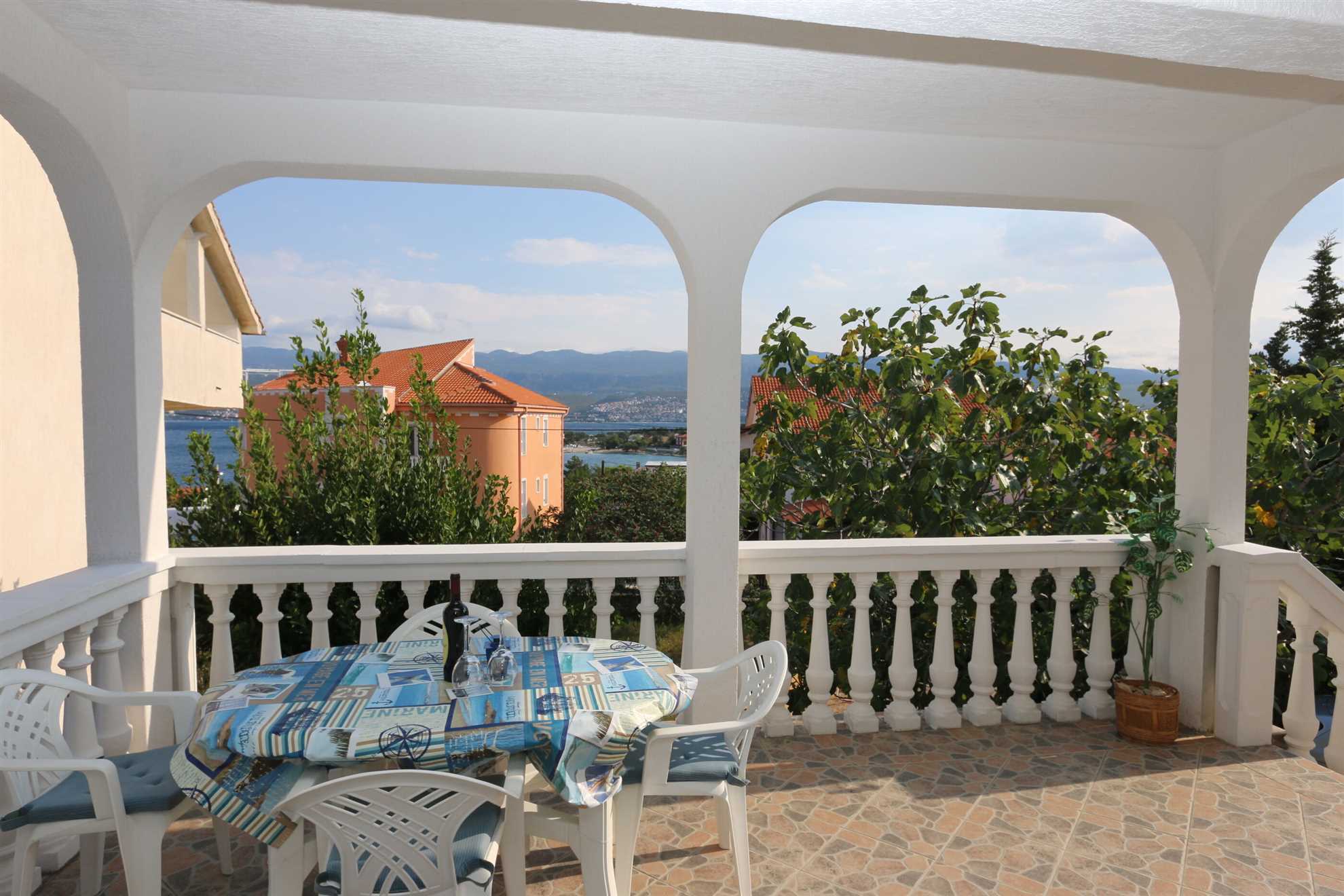 Apartments Nadenic 10065-A2