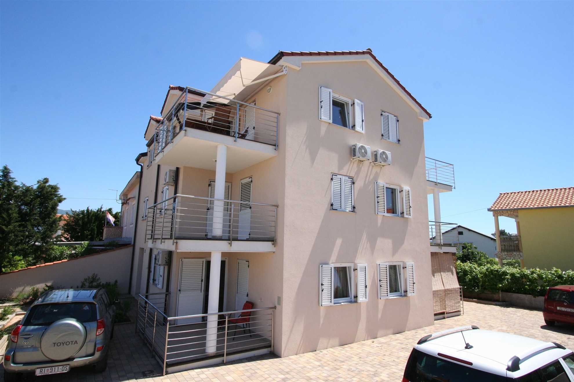 Apartment PAVLIC 60265-A1
