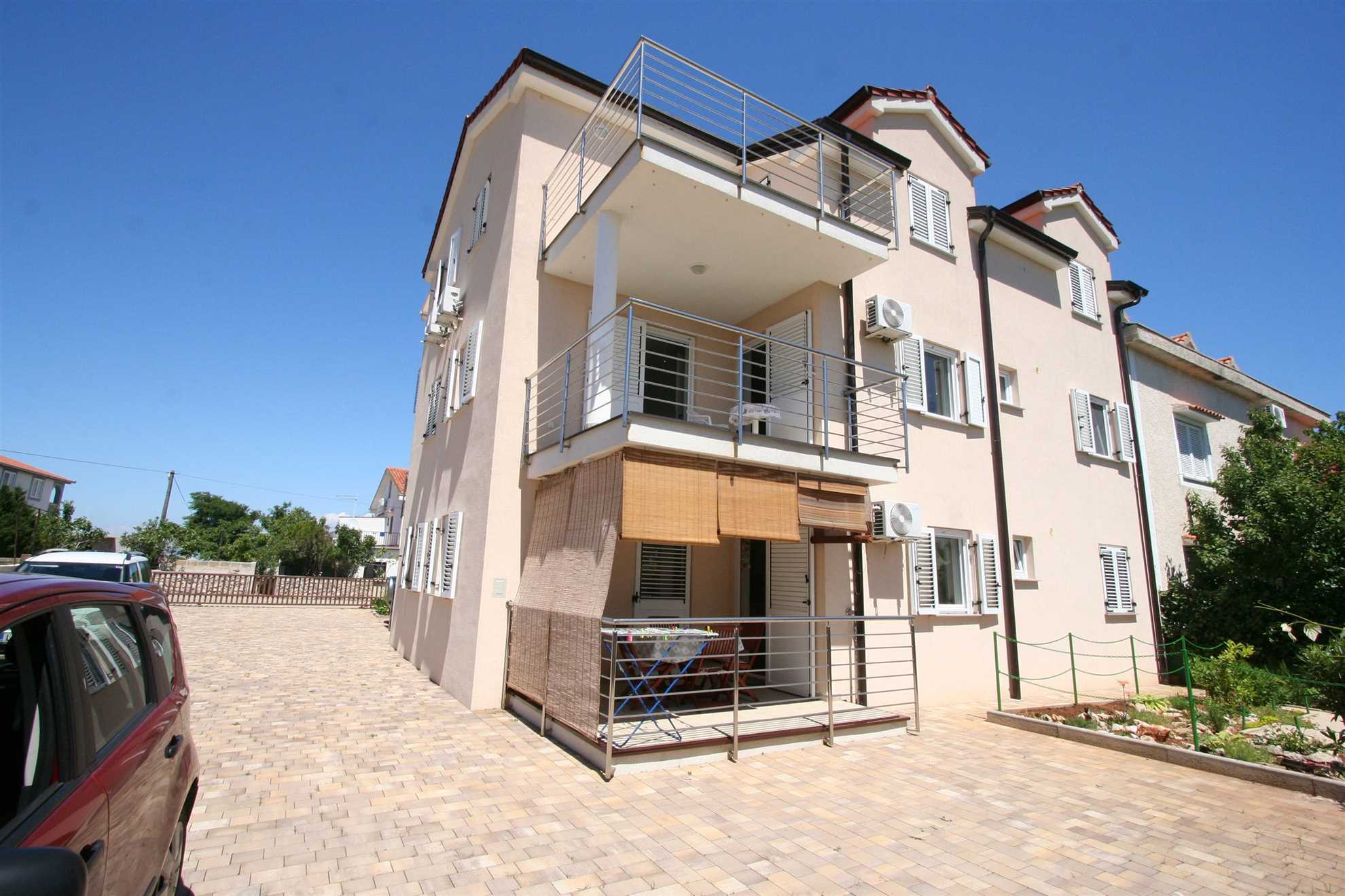 Apartment PAVLIC 60265-A1