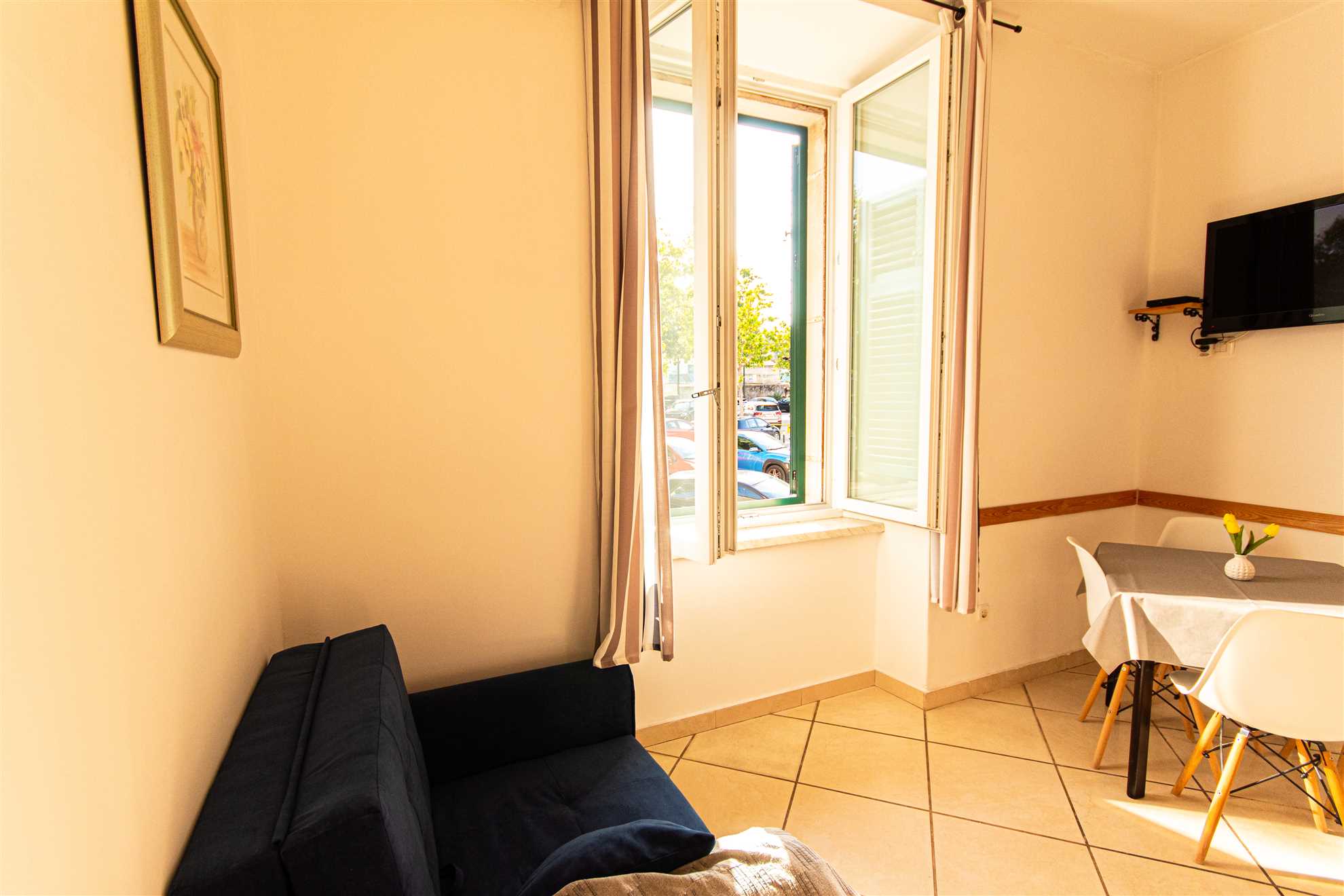 Le Petit, central apartment near Theatre & Beach