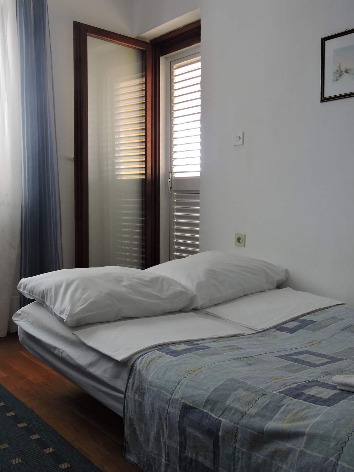 Apartment 4