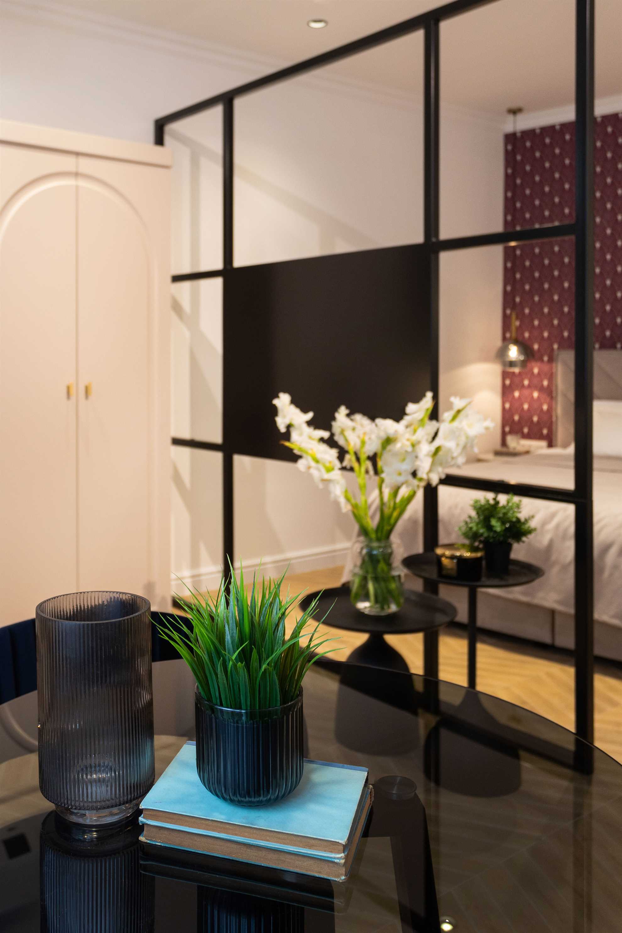 Apartment 9
