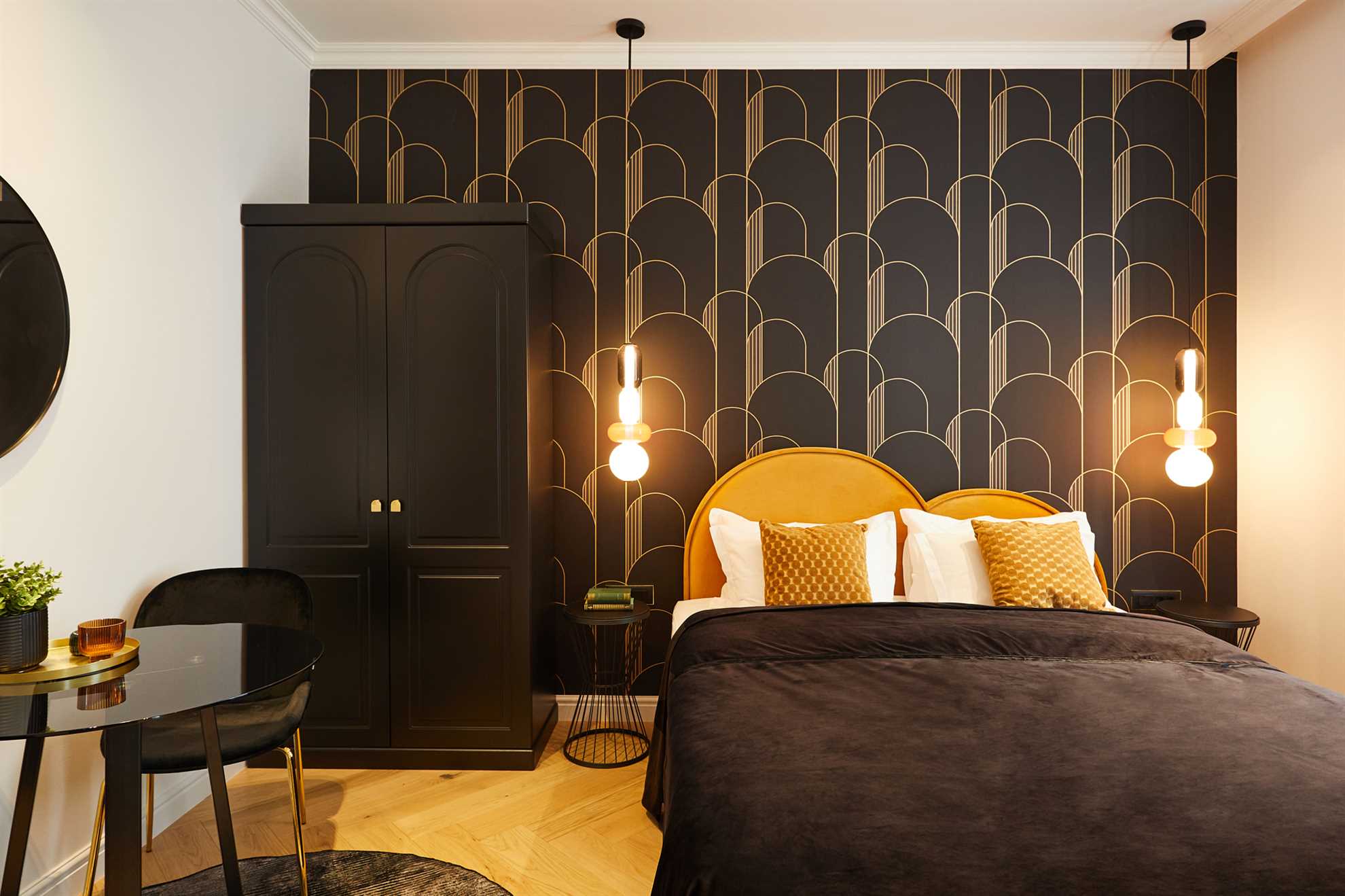 Apartment 5