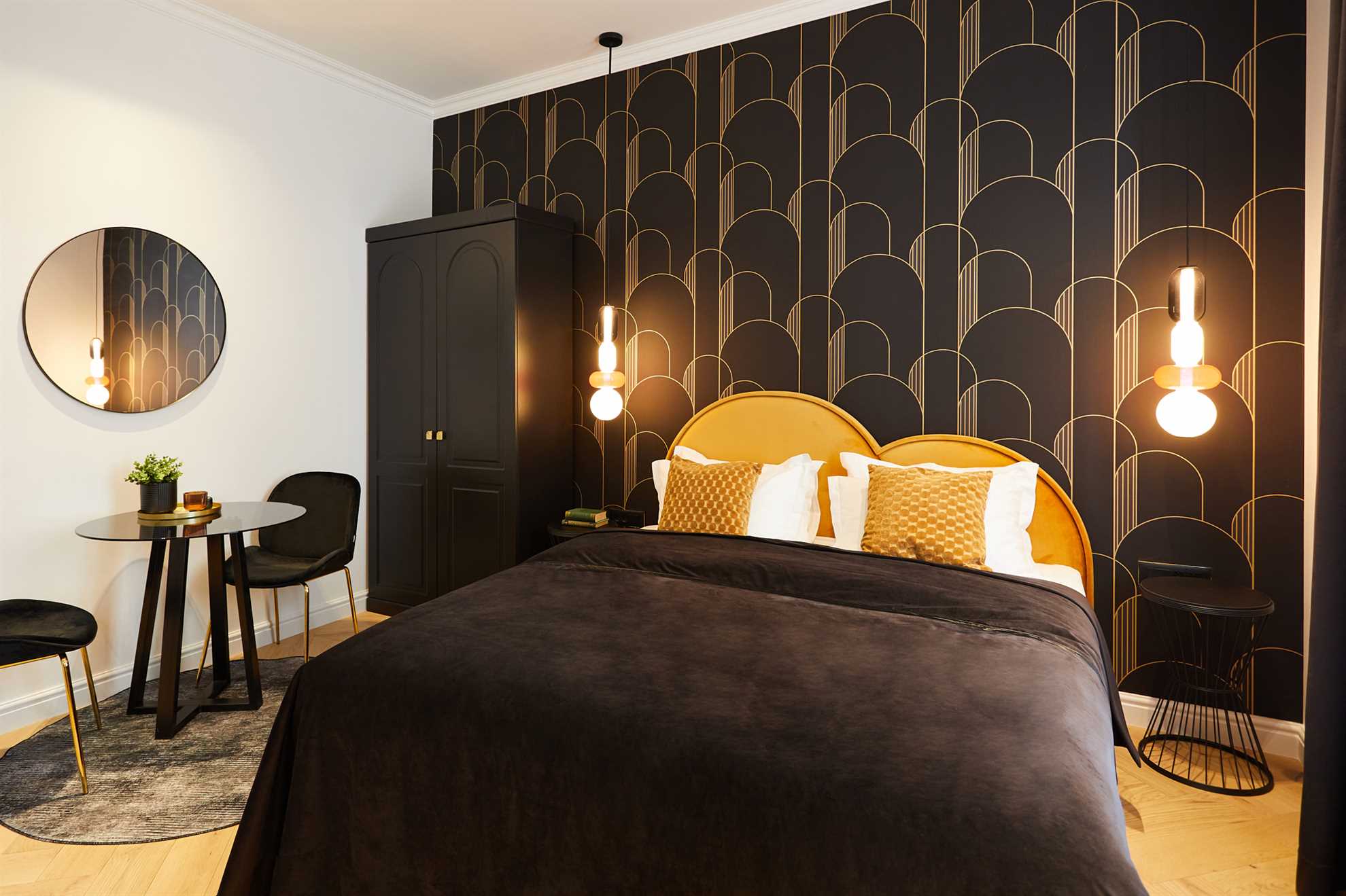 Apartment 5