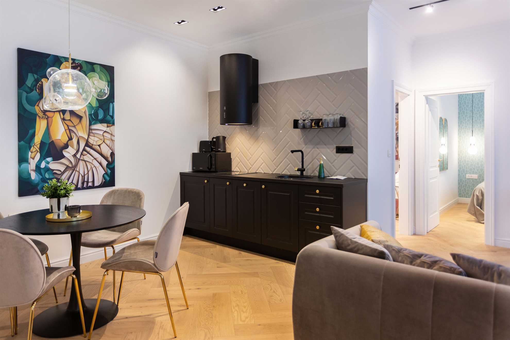 Apartment 7