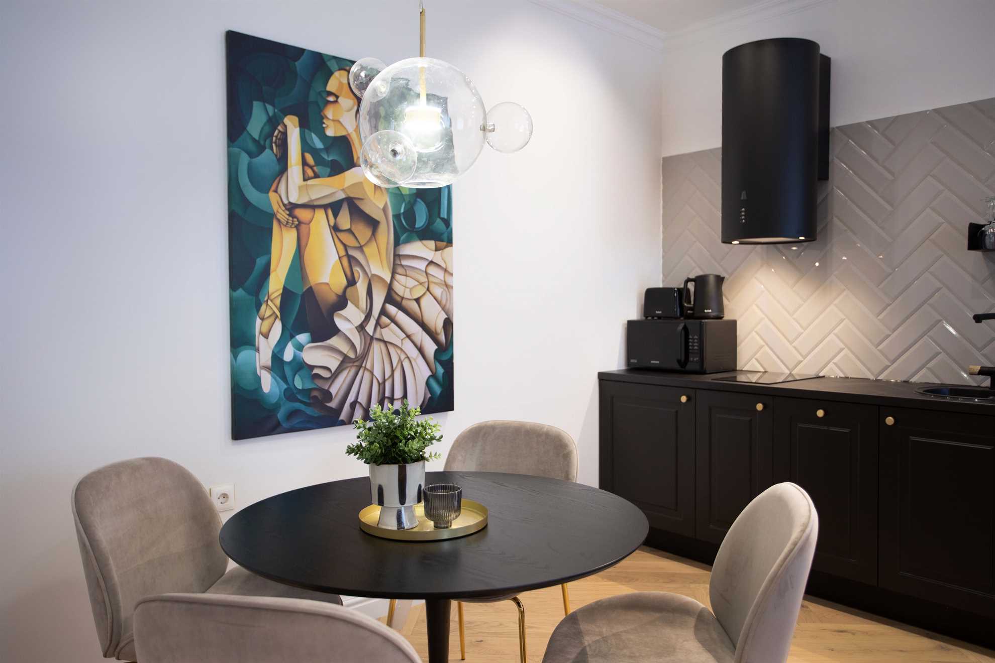 Apartment 7