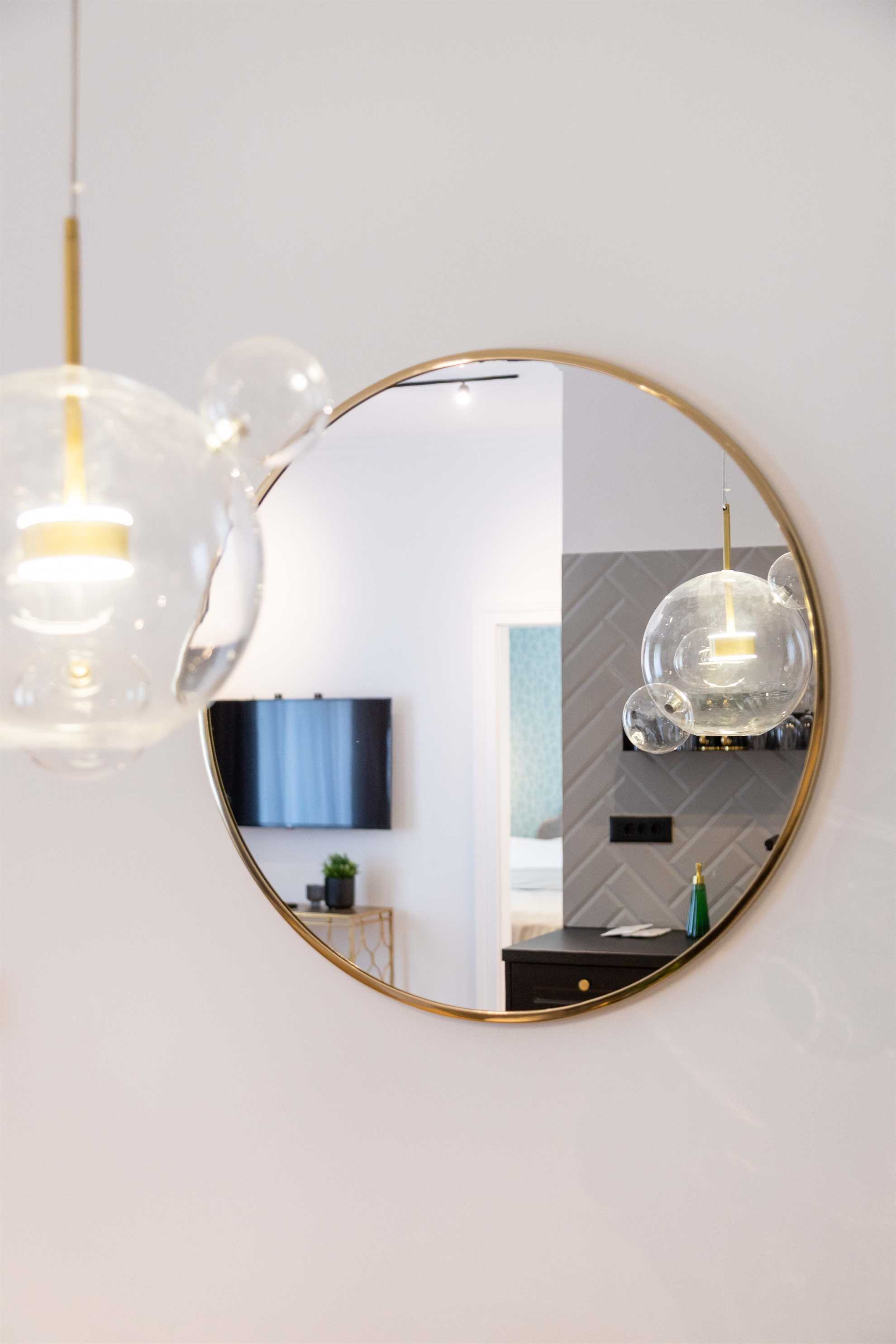 Apartment 7