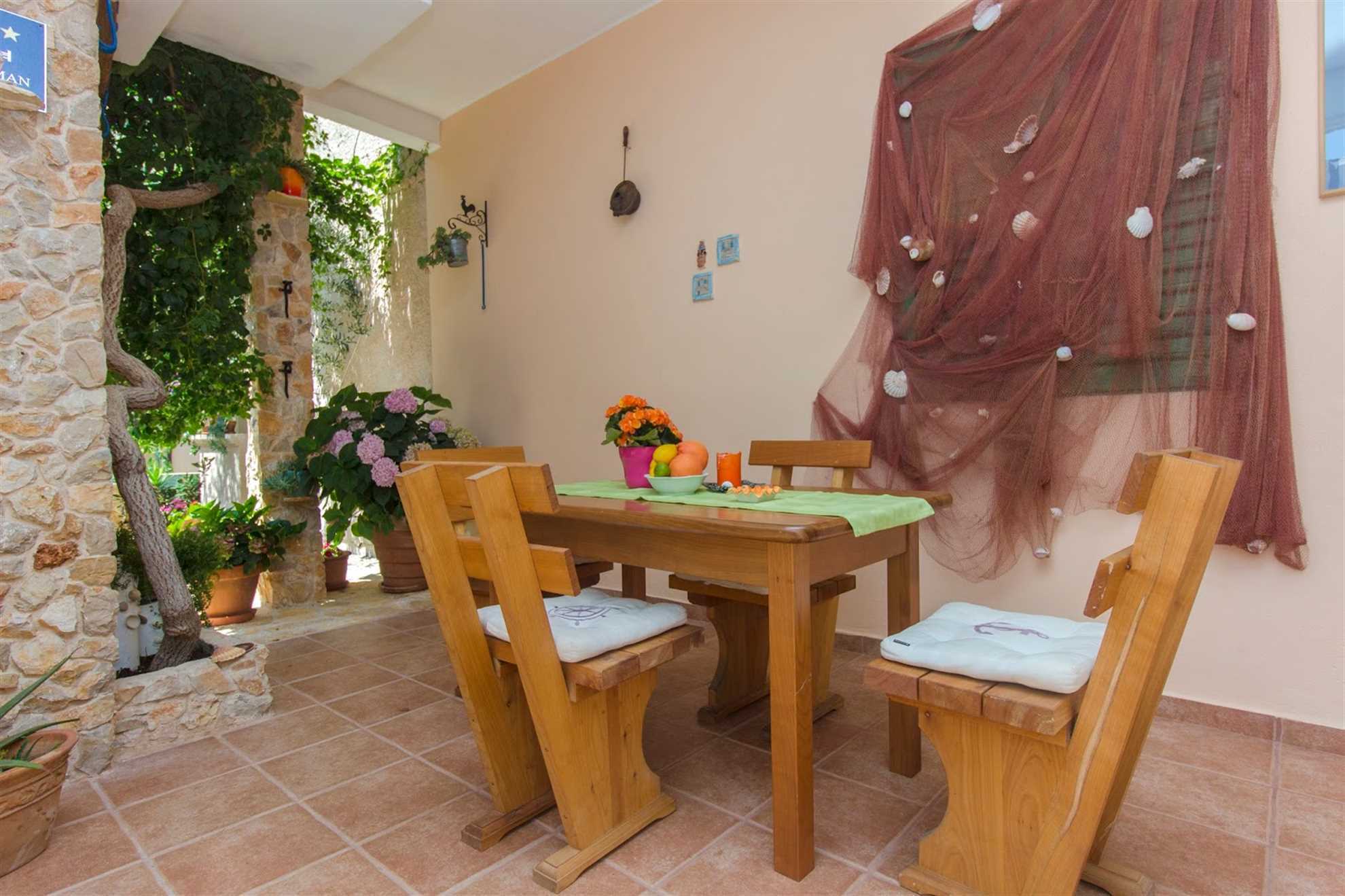 Ugodan apartman s balkonom, blizu plaže!
