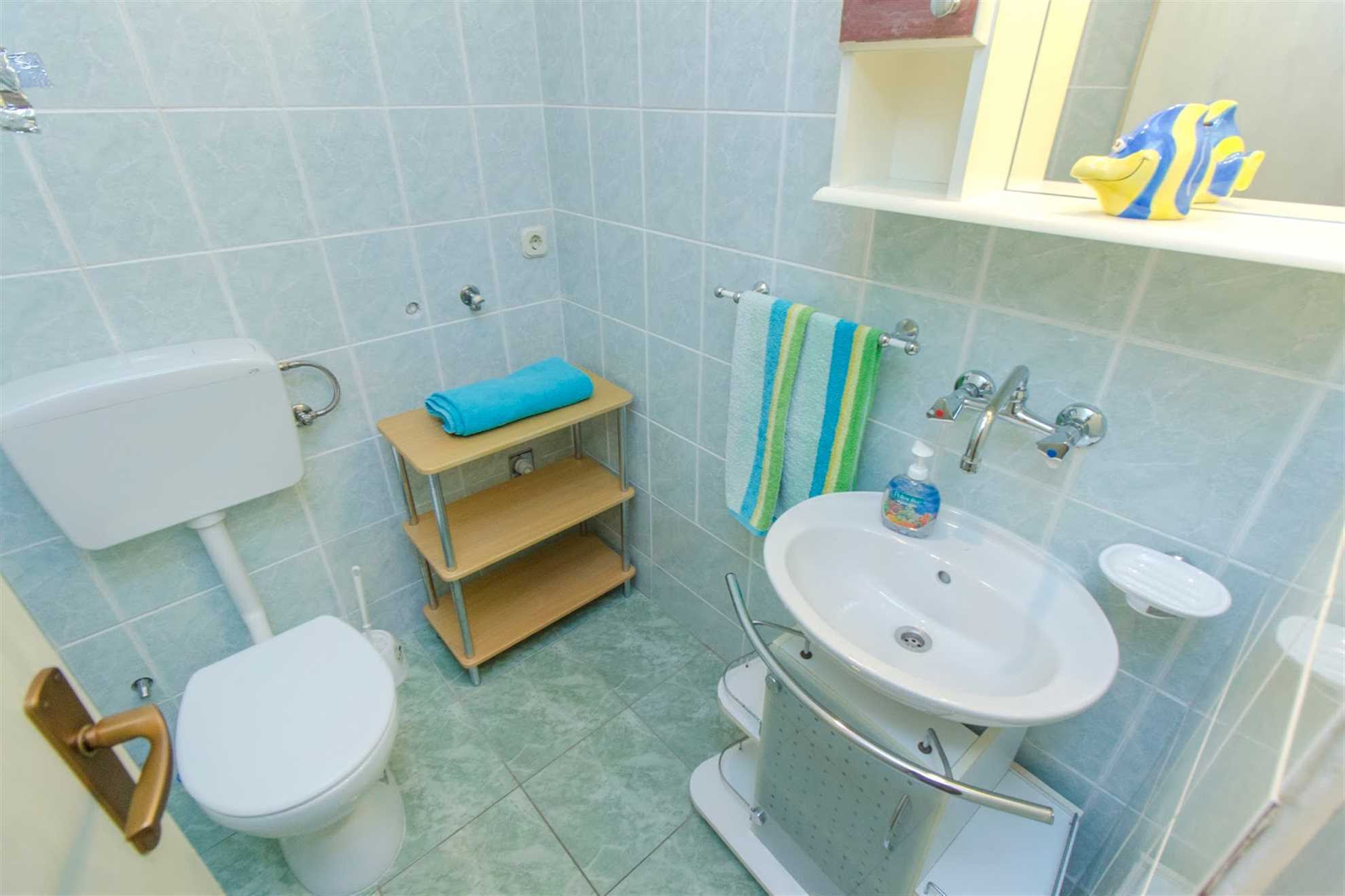 Moderan i moderan dvosoban stan u blizini plaže!