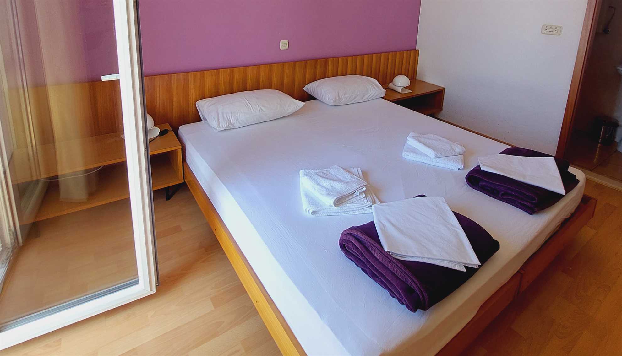 Room Josip no.2