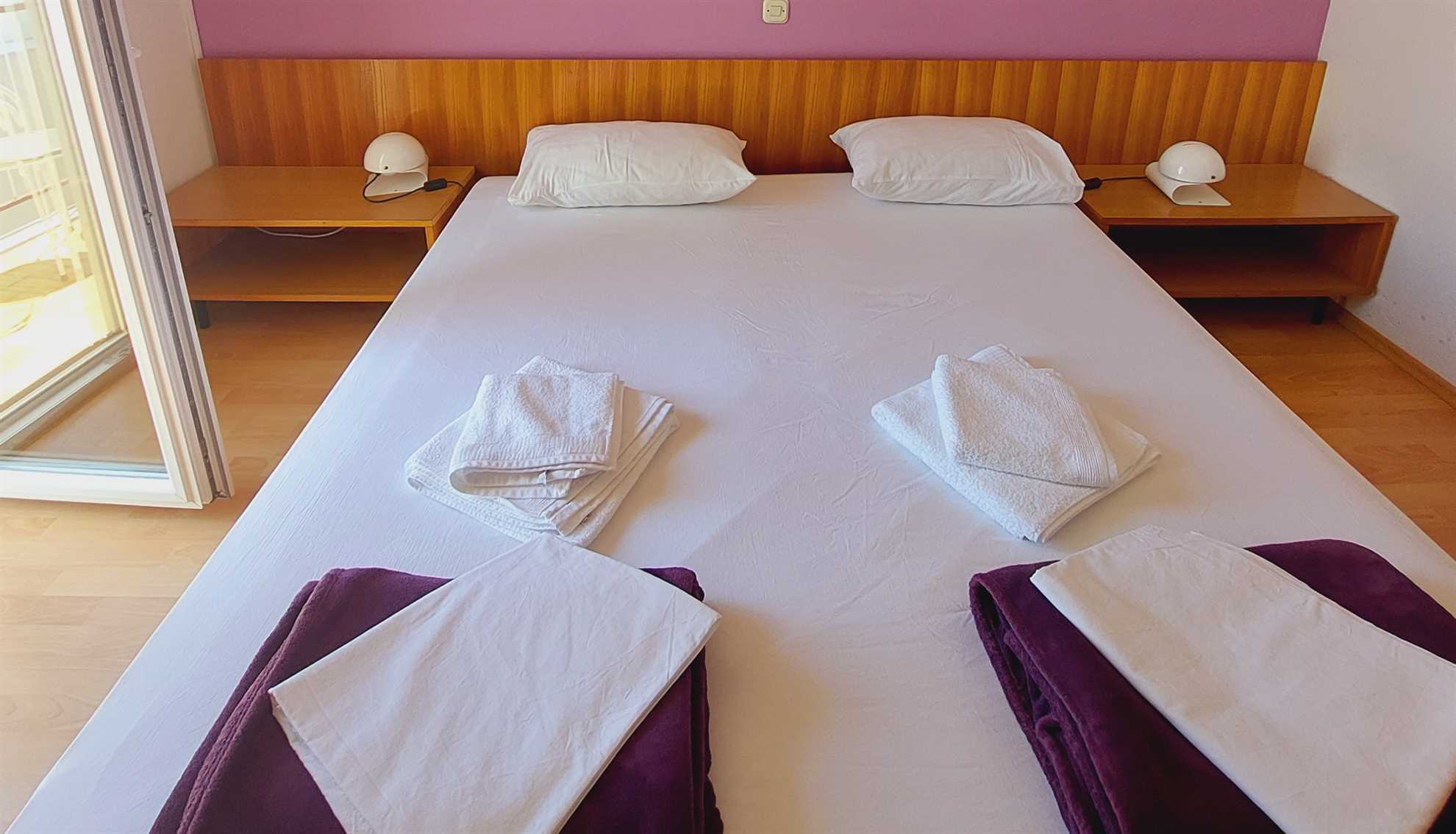 Room Josip no.2