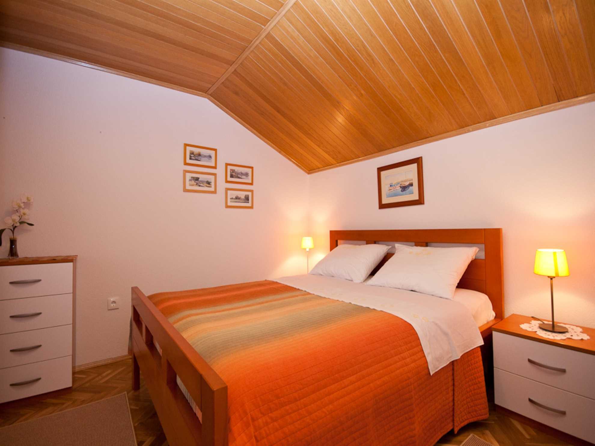 Apartment Nadica with terrace, wifi and air conditon