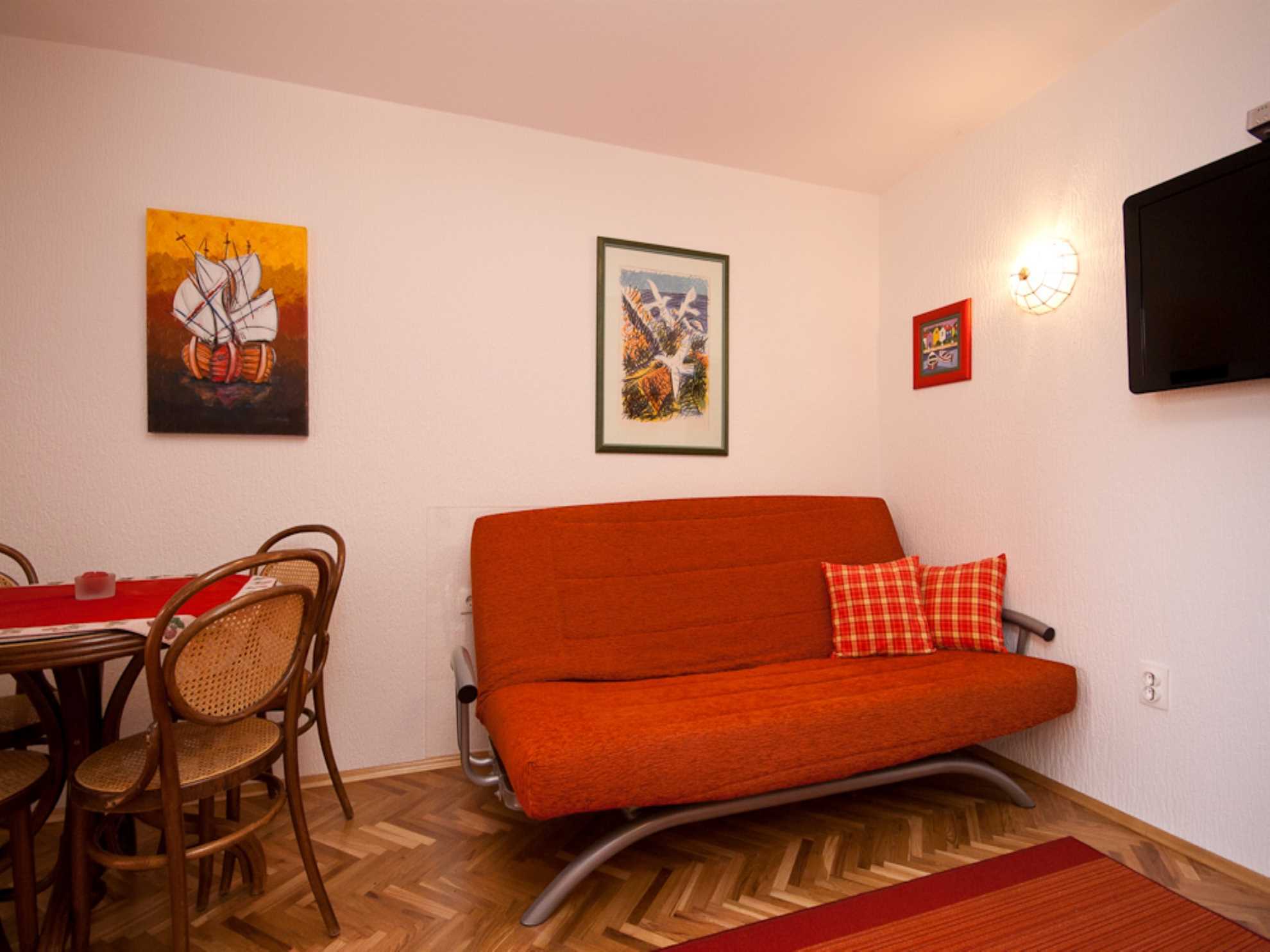 Apartment Nadica with terrace, wifi and air conditon