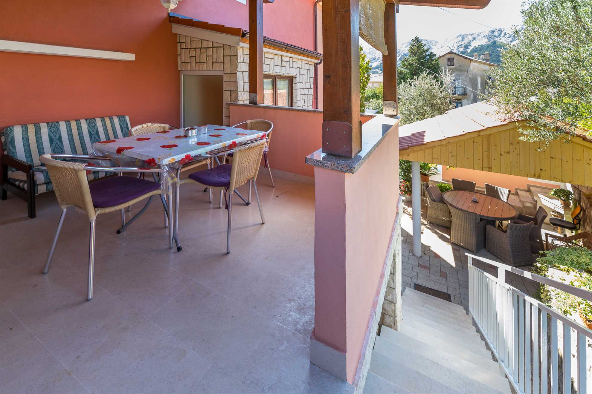 Apartment Nadica with terrace, wifi and air conditon
