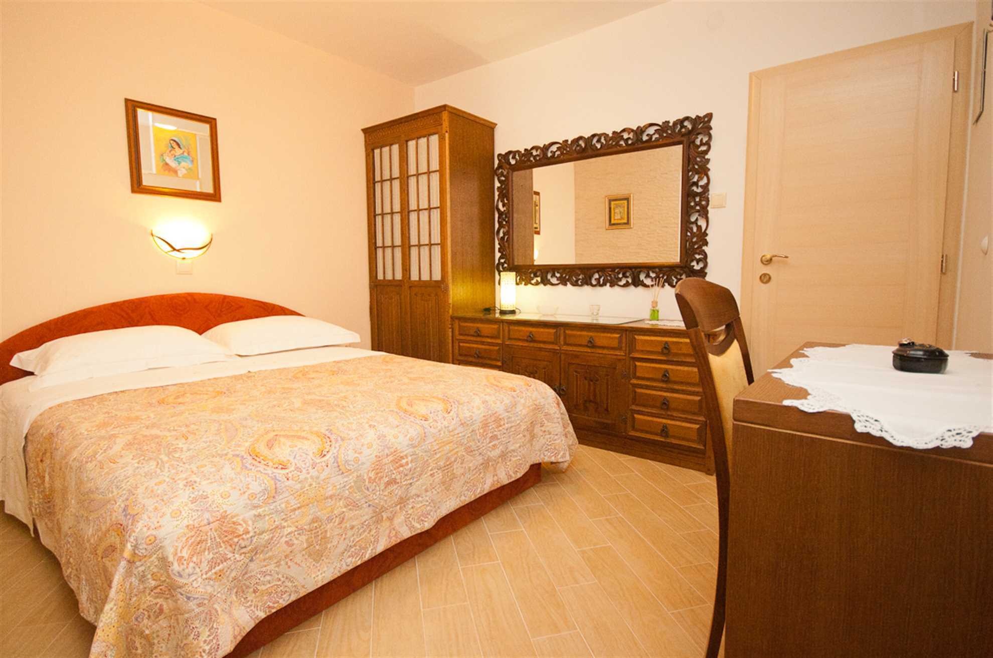 Room Nadica 2 with air conditioning and WiFi