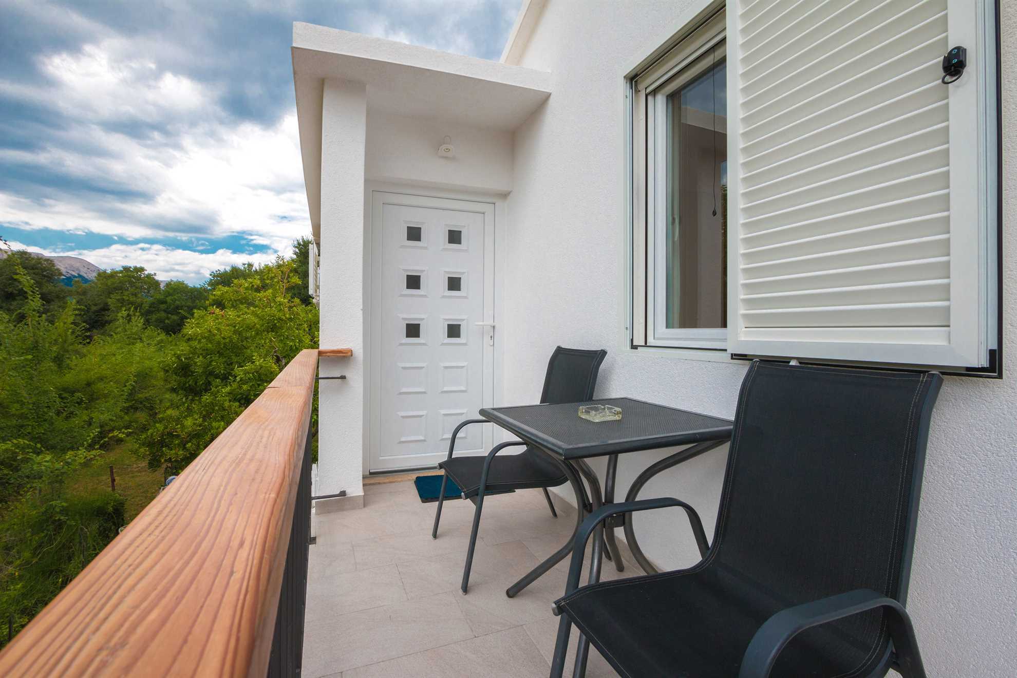 Goran - Nice apartment with balcony