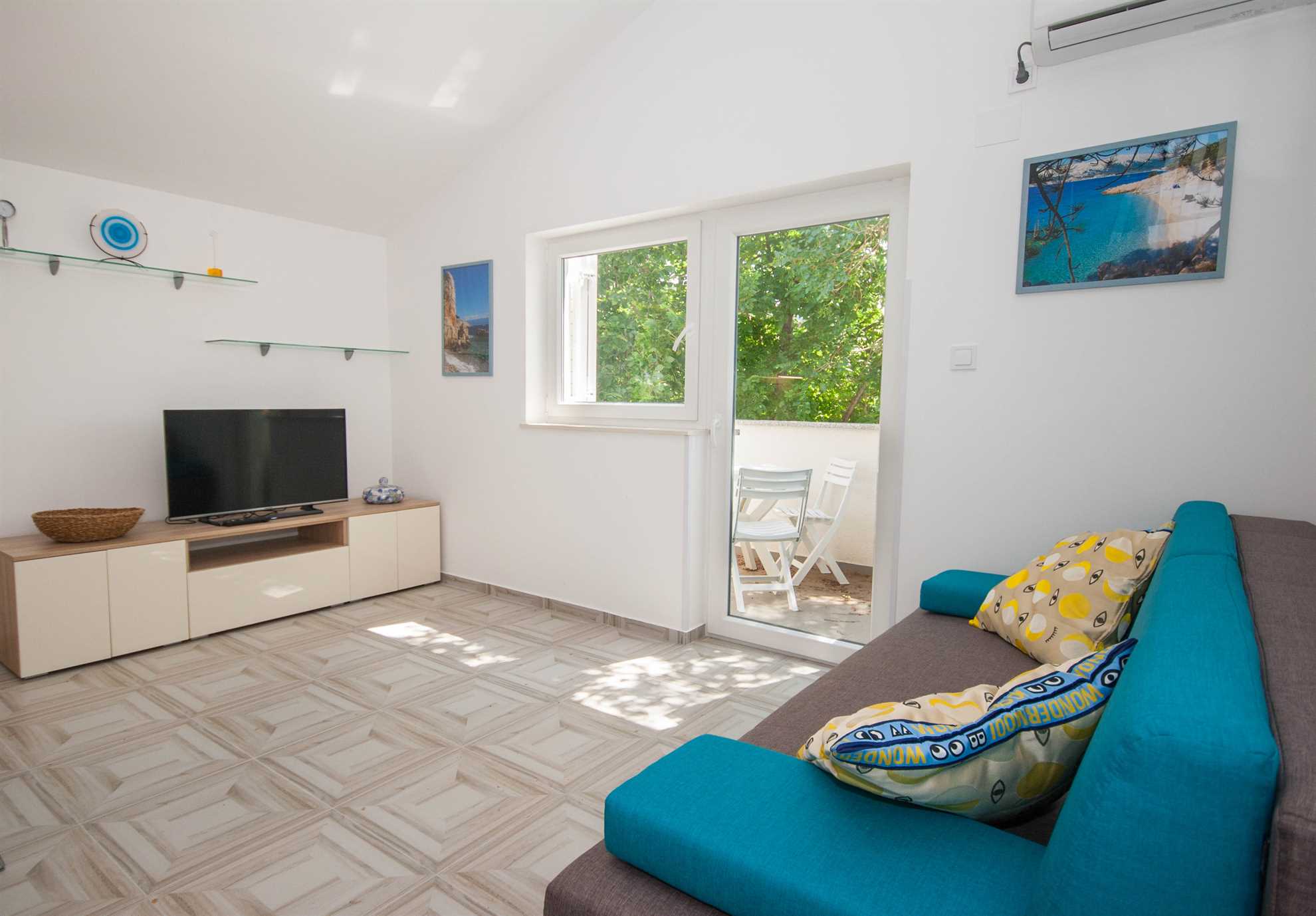 Apartment Gemma in centre of Baska