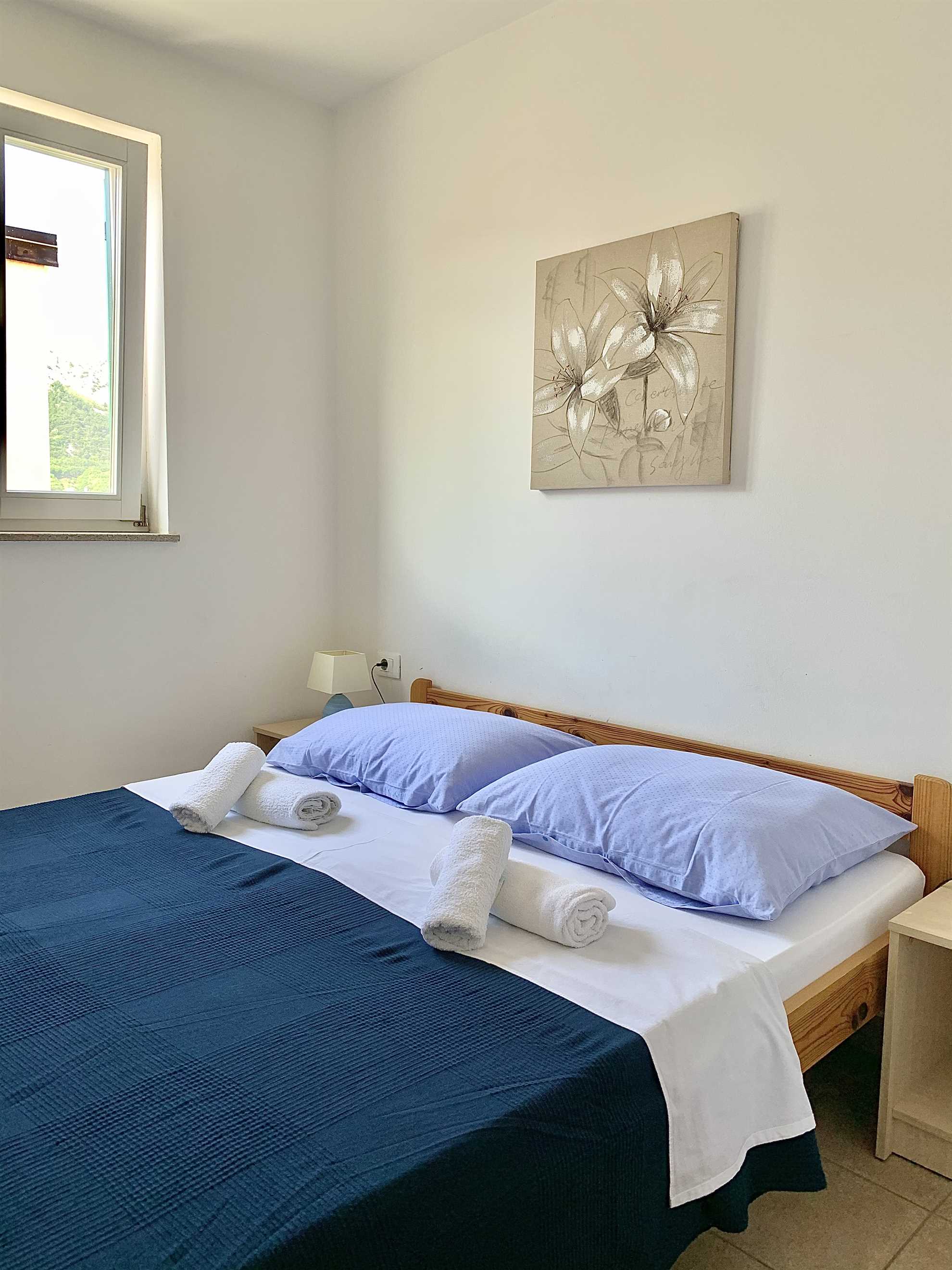 Apartment in center with sea view B1