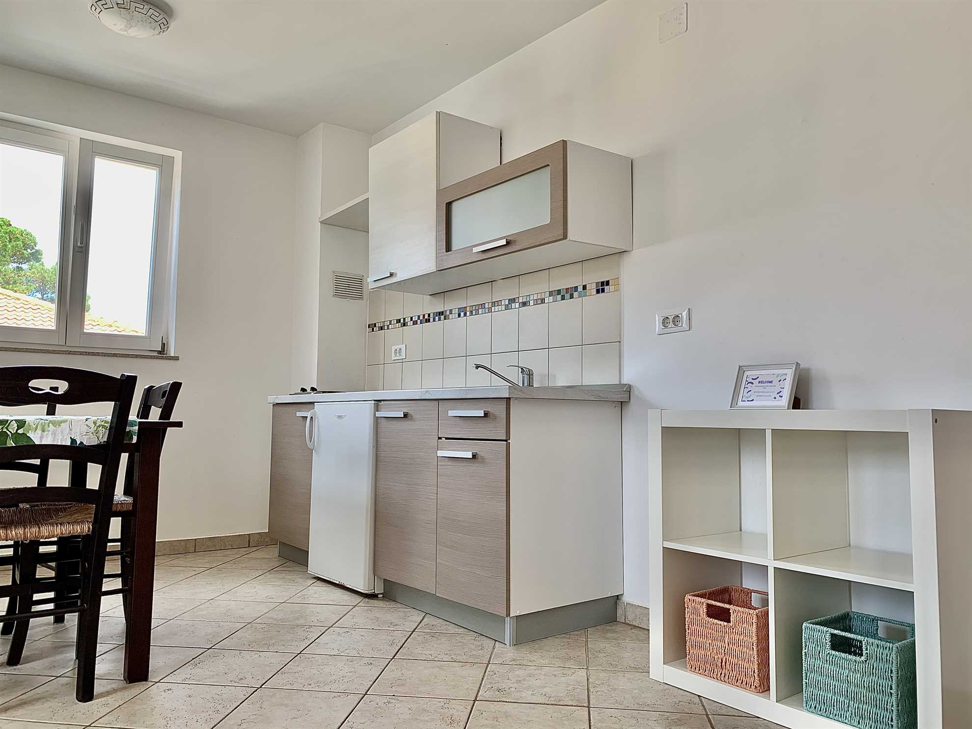 Apartment in center with sea view B1