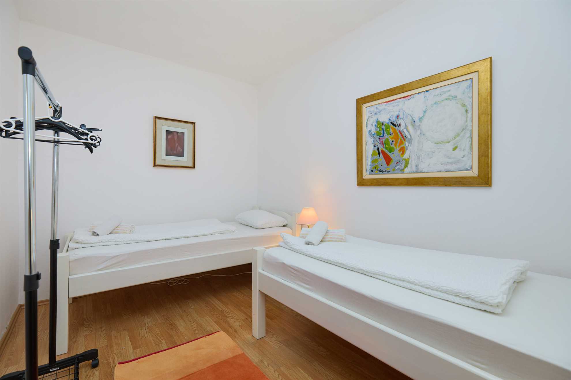 KABLAR'S SUNNY SUITES 2BR apartment with terrace