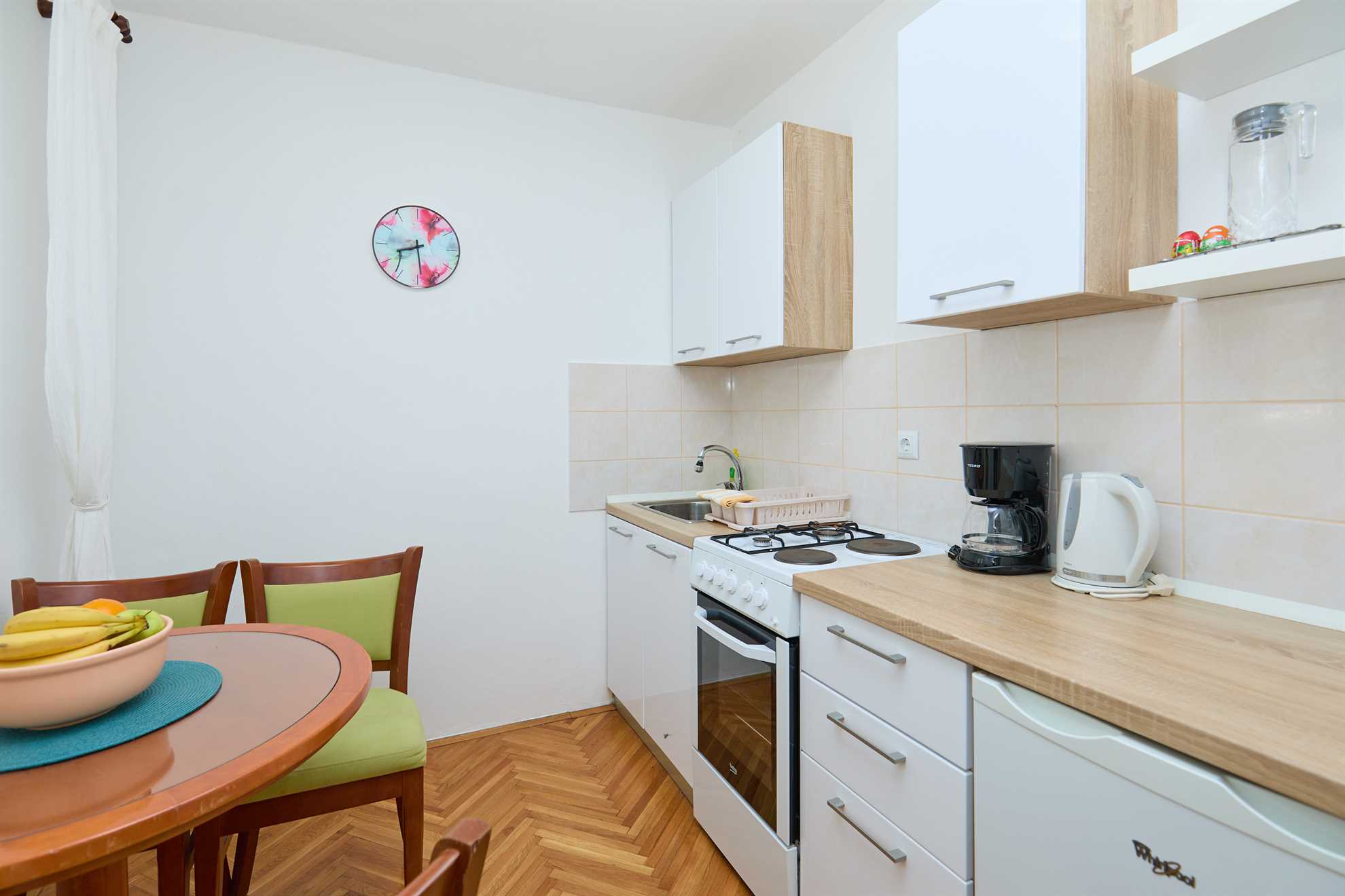 KABLAR'S SUNNY SUITES 2BR apartment with terrace