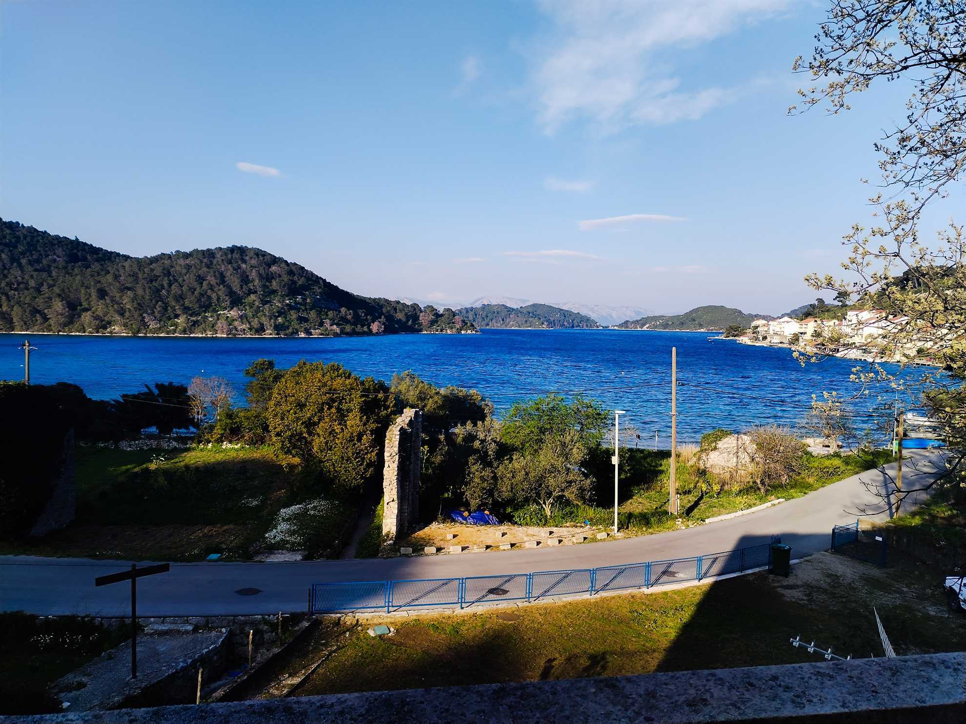 Apartments Patricija One bedroom apartment with balcony and sea view