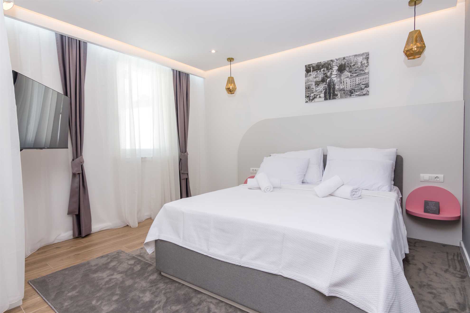 Minimalist Suite at Mayisa Apartments