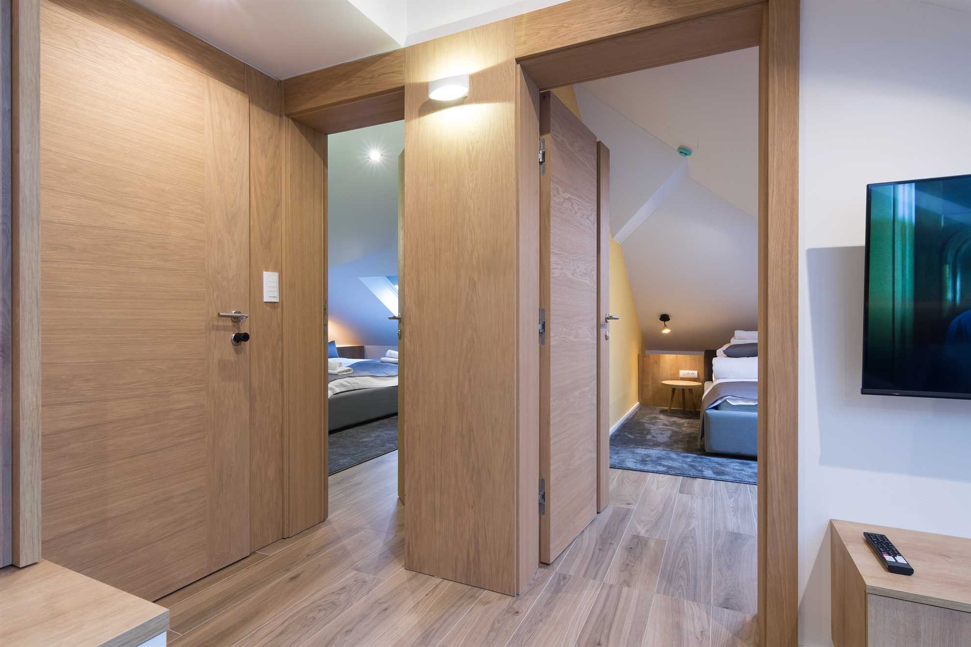 Cozy Suite at Mayisa Apartments