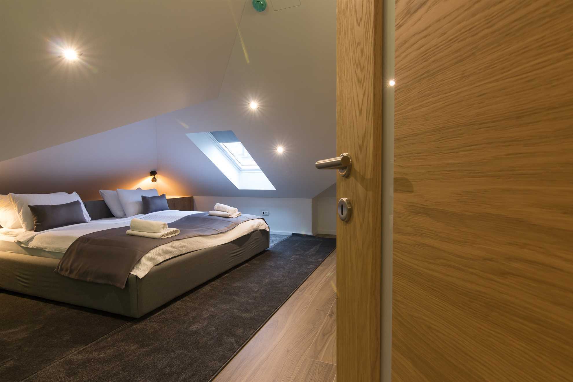 Cozy Suite at Mayisa Apartments