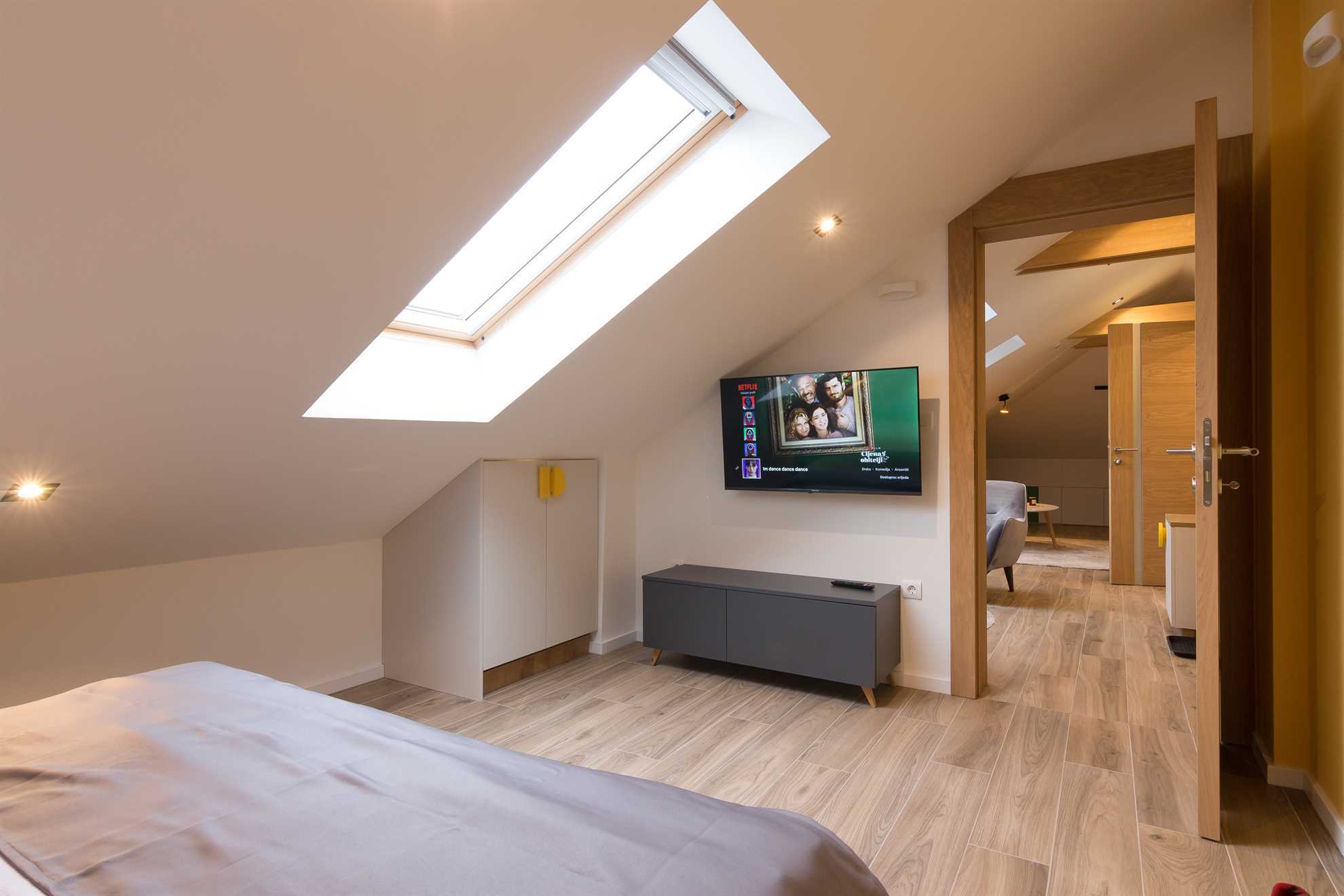 Cozy Suite at Mayisa Apartments